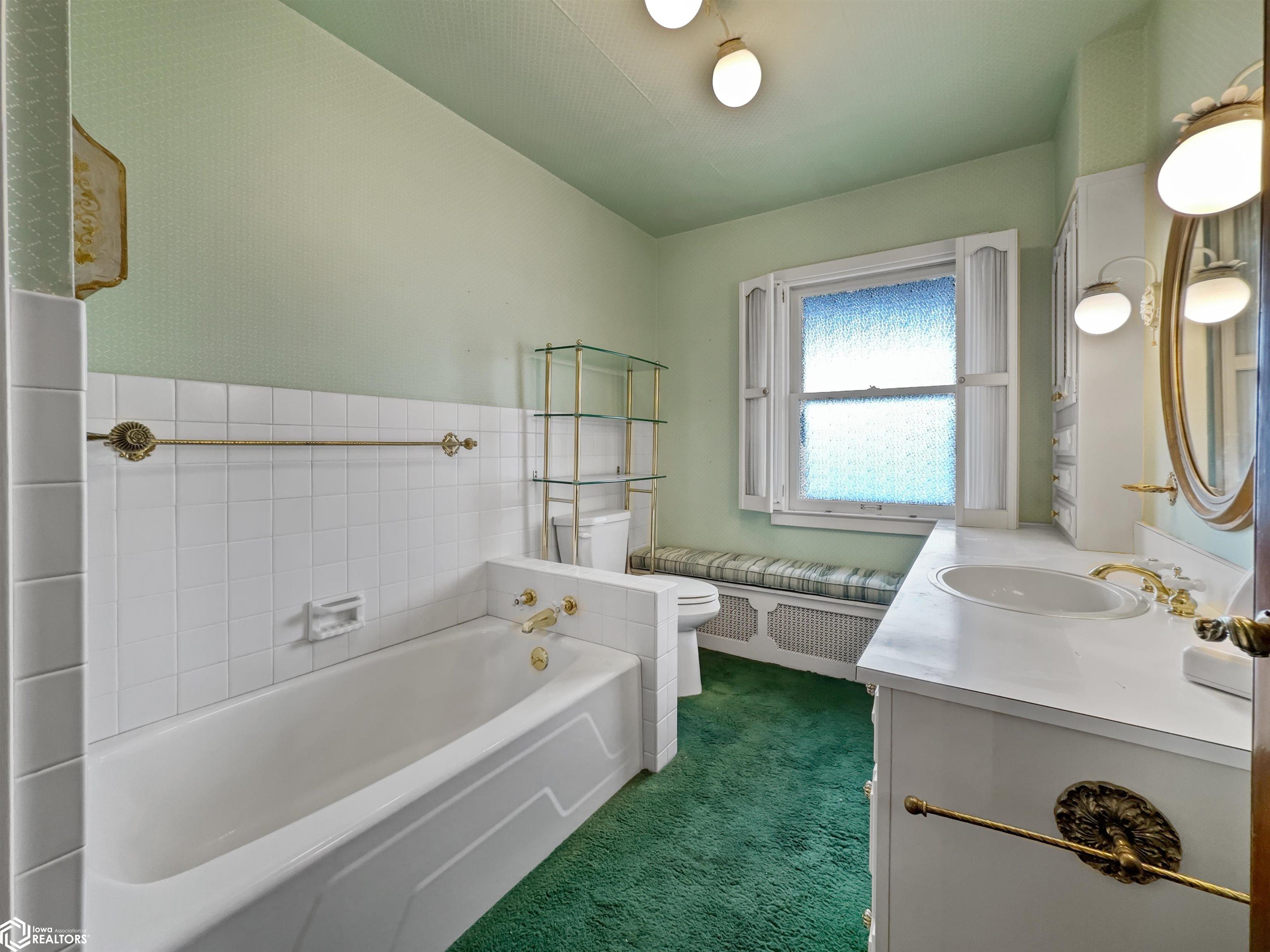 102 1st Avenue, Hampton, Iowa image 34