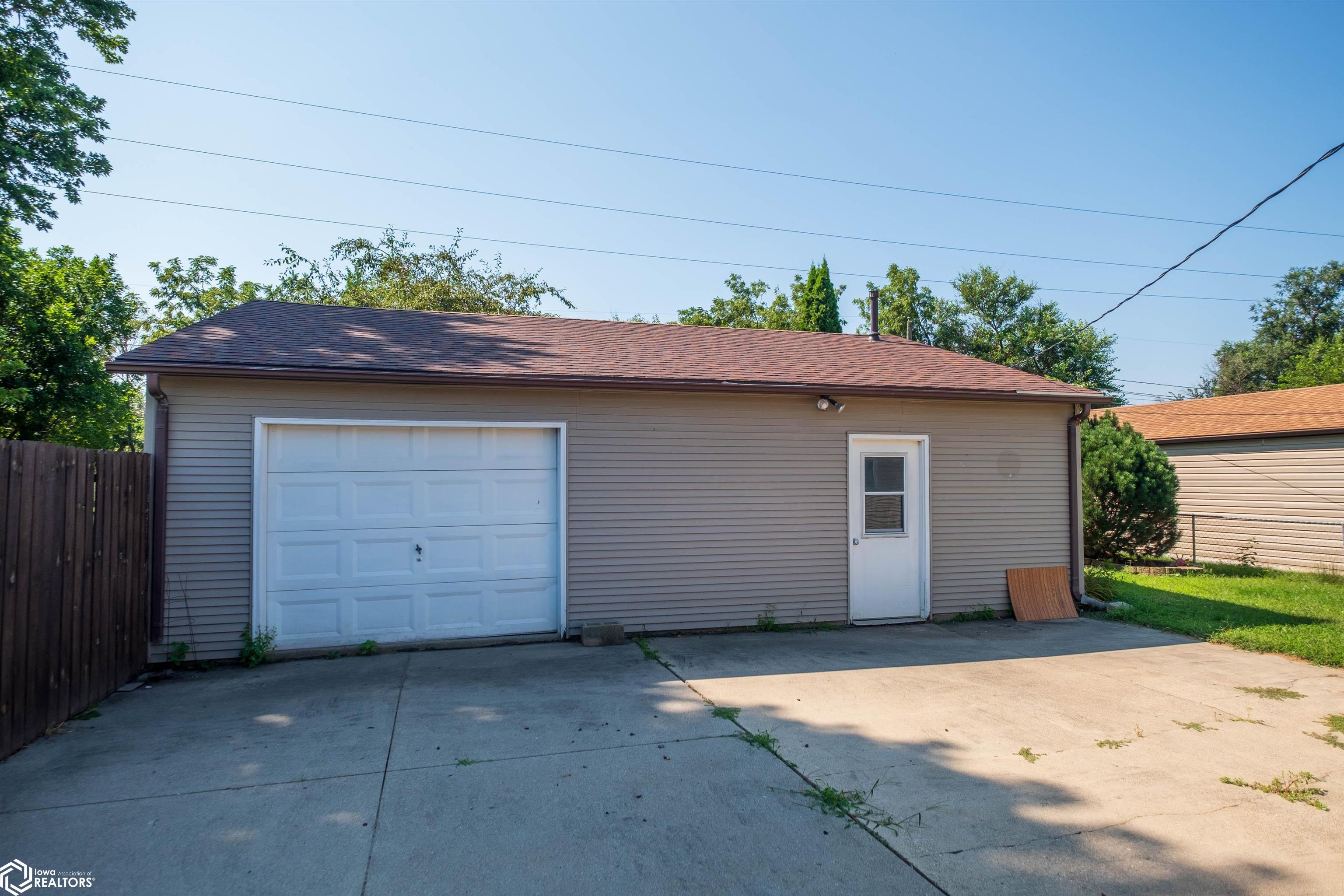 1611 Laurel Drive, Marshalltown, Iowa image 21