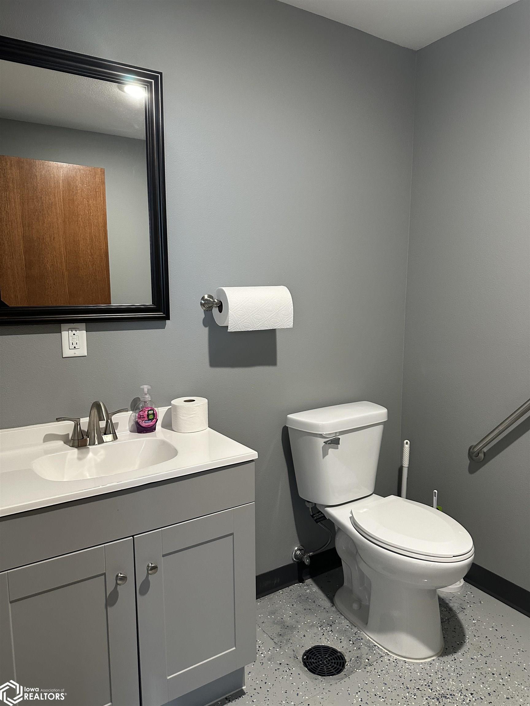 1609 Quincy Street, Corning, Iowa image 37