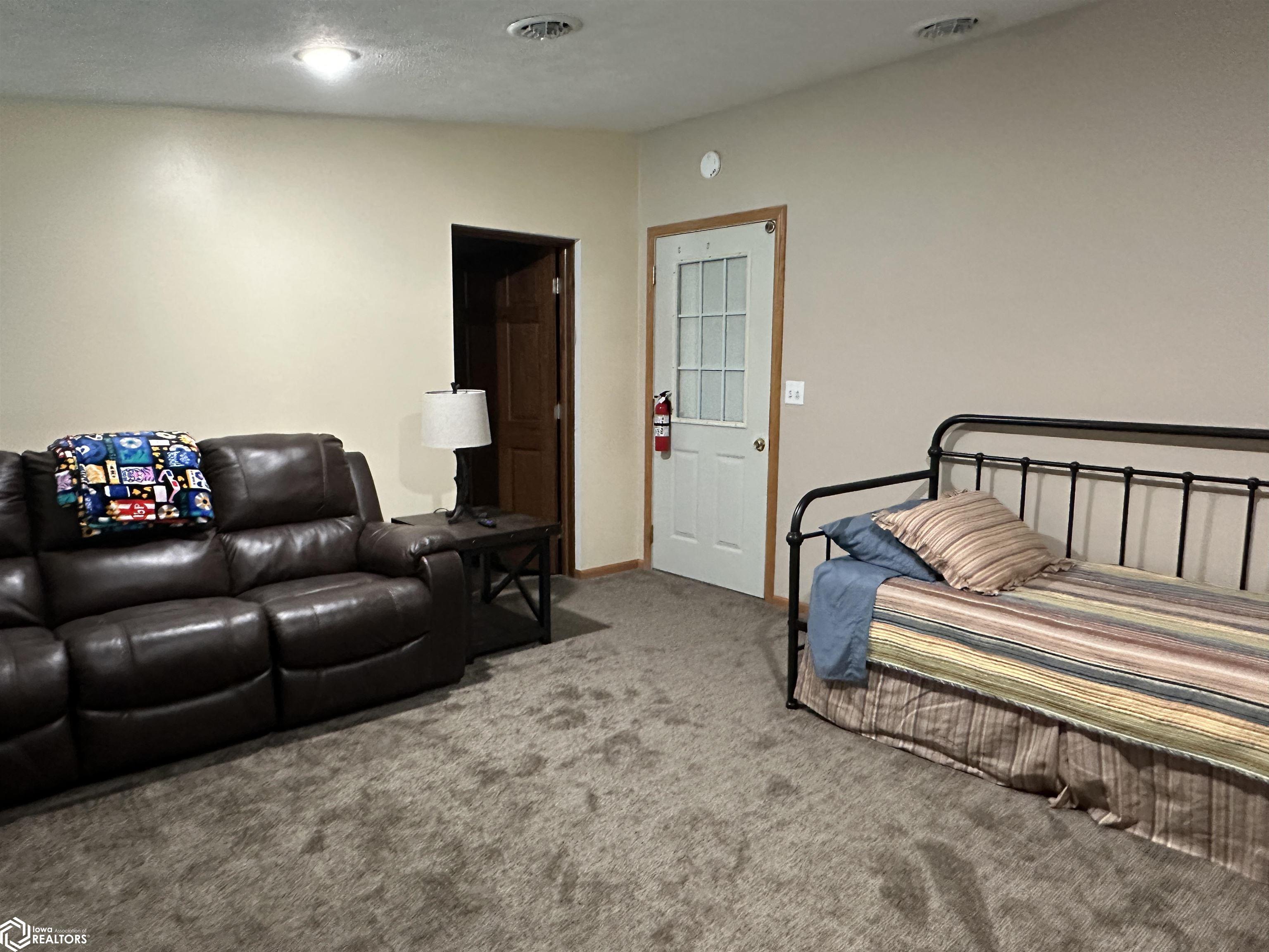1609 Quincy Street, Corning, Iowa image 9