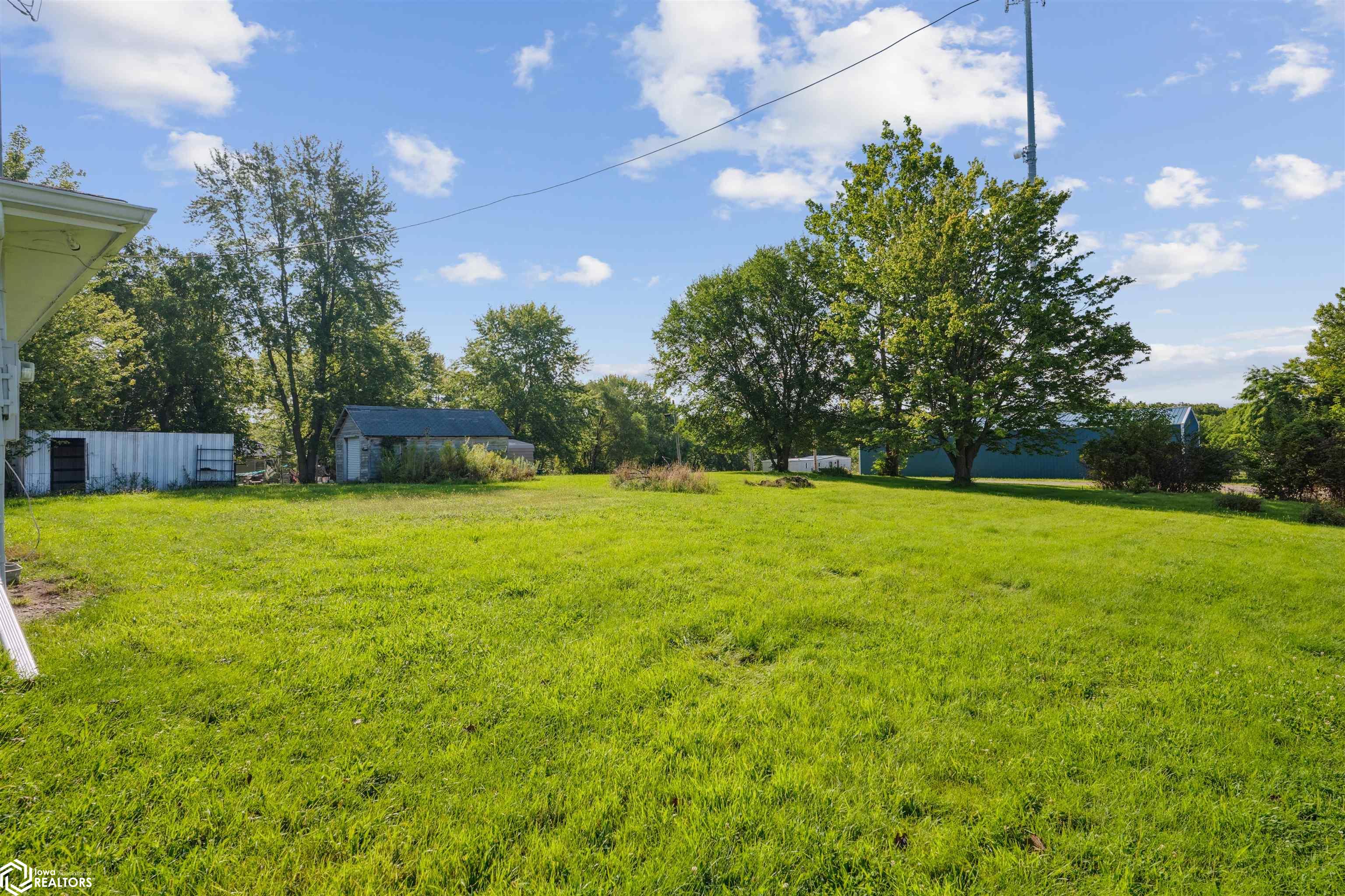 409 S 17th Street, Fairfield, Iowa image 27