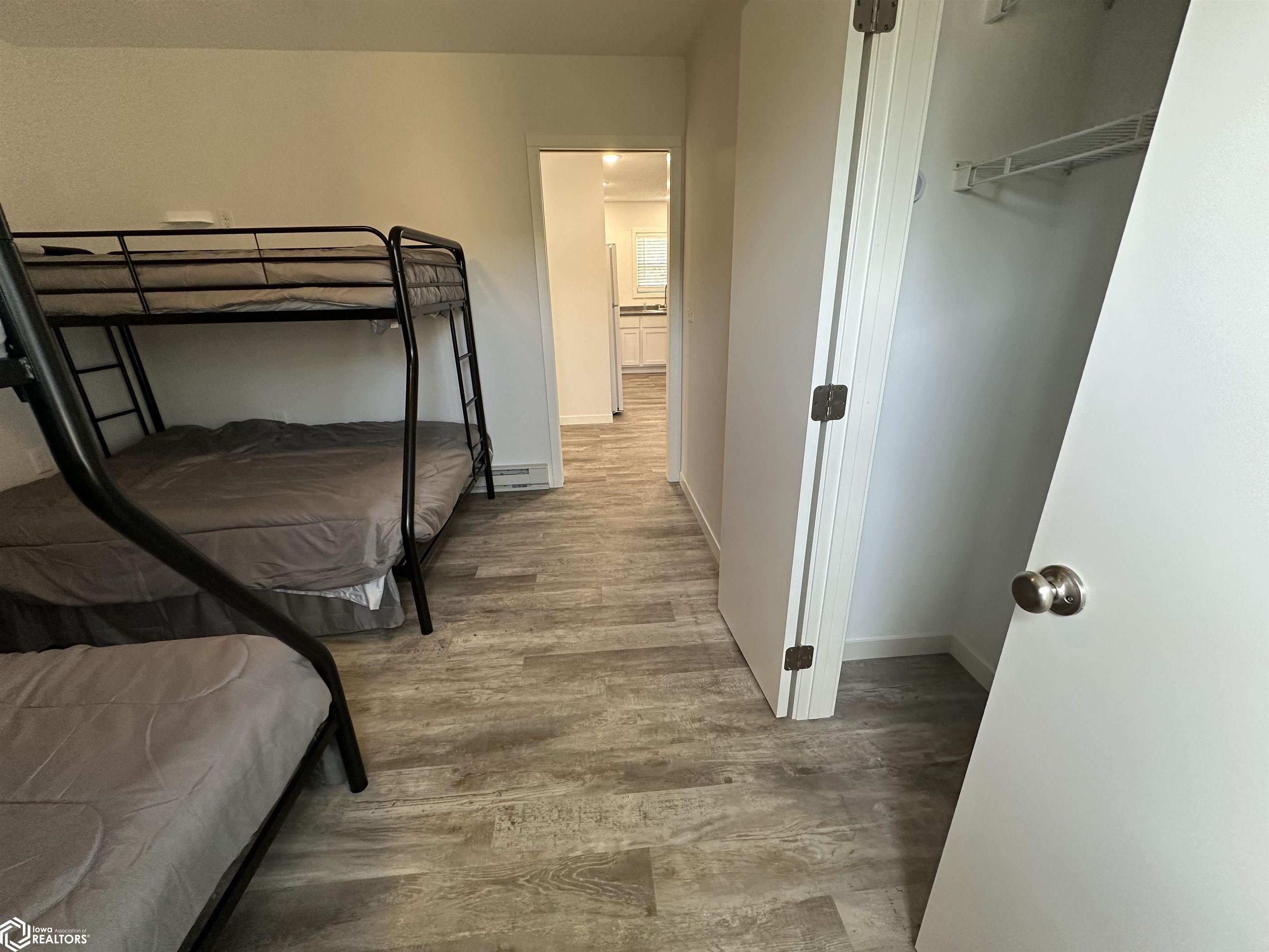 5232 Skyline Drive, Brooklyn, Iowa image 25
