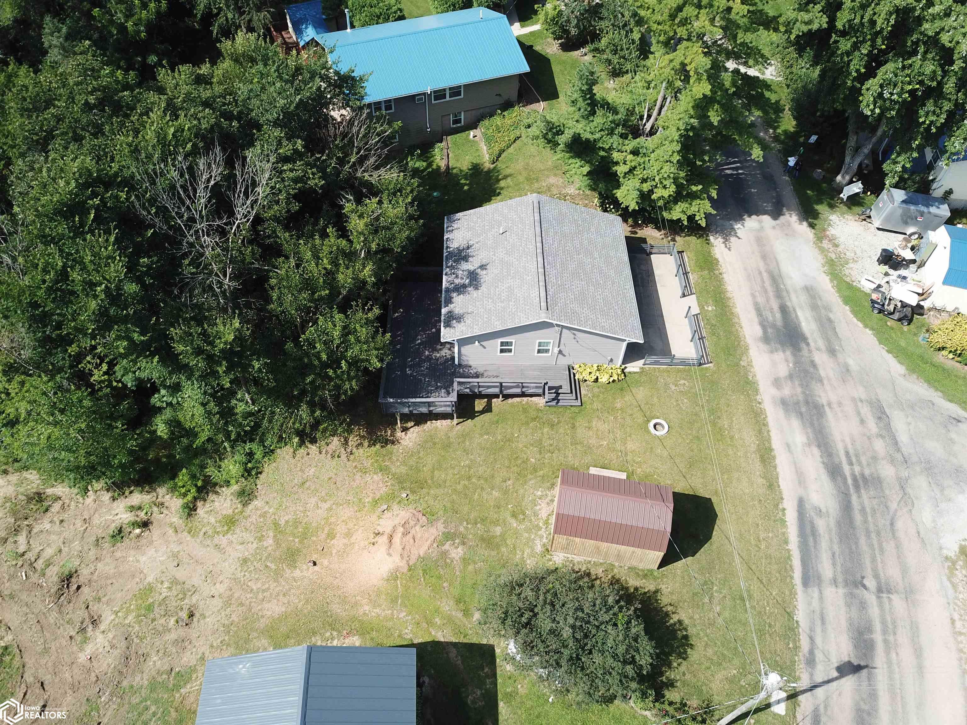5232 Skyline Drive, Brooklyn, Iowa image 31