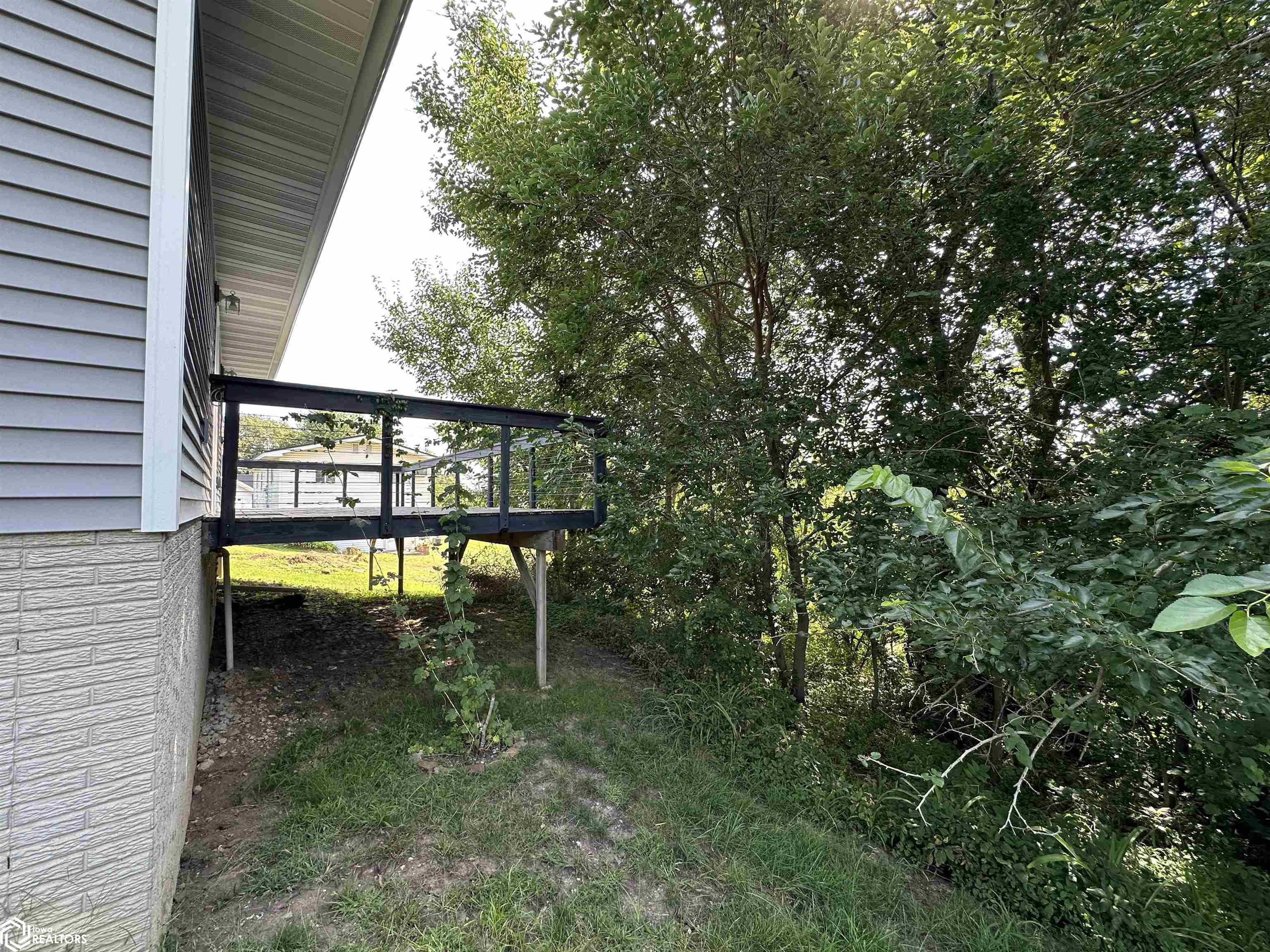 5232 Skyline Drive, Brooklyn, Iowa image 9