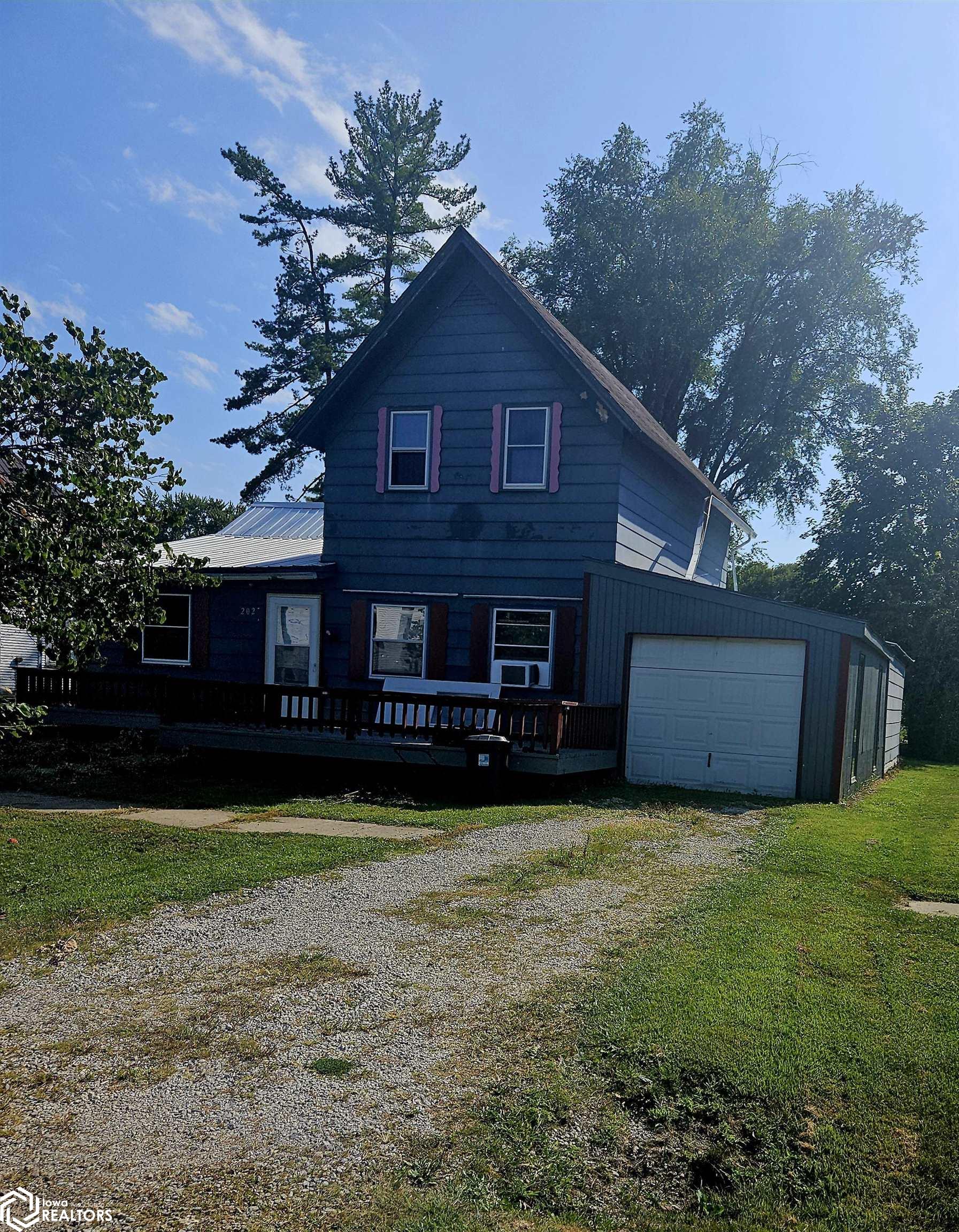 202 W Walnut Street, Eldon, Iowa image 2