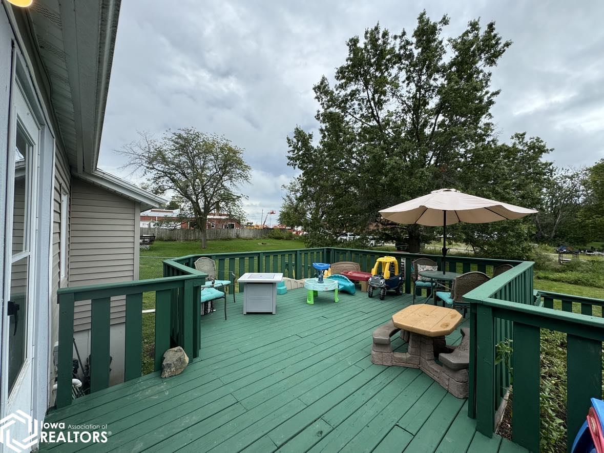207 S East Street, Bloomfield, Iowa image 14