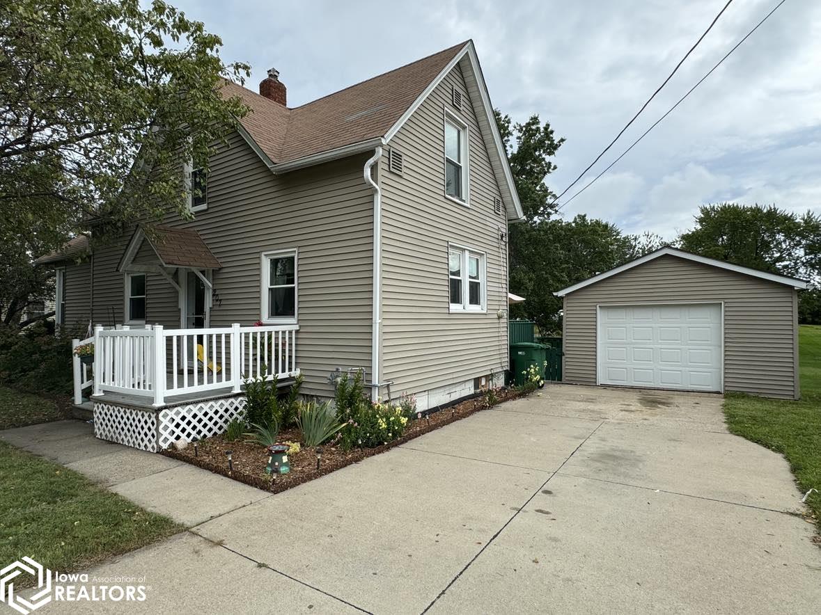 207 S East Street, Bloomfield, Iowa image 4