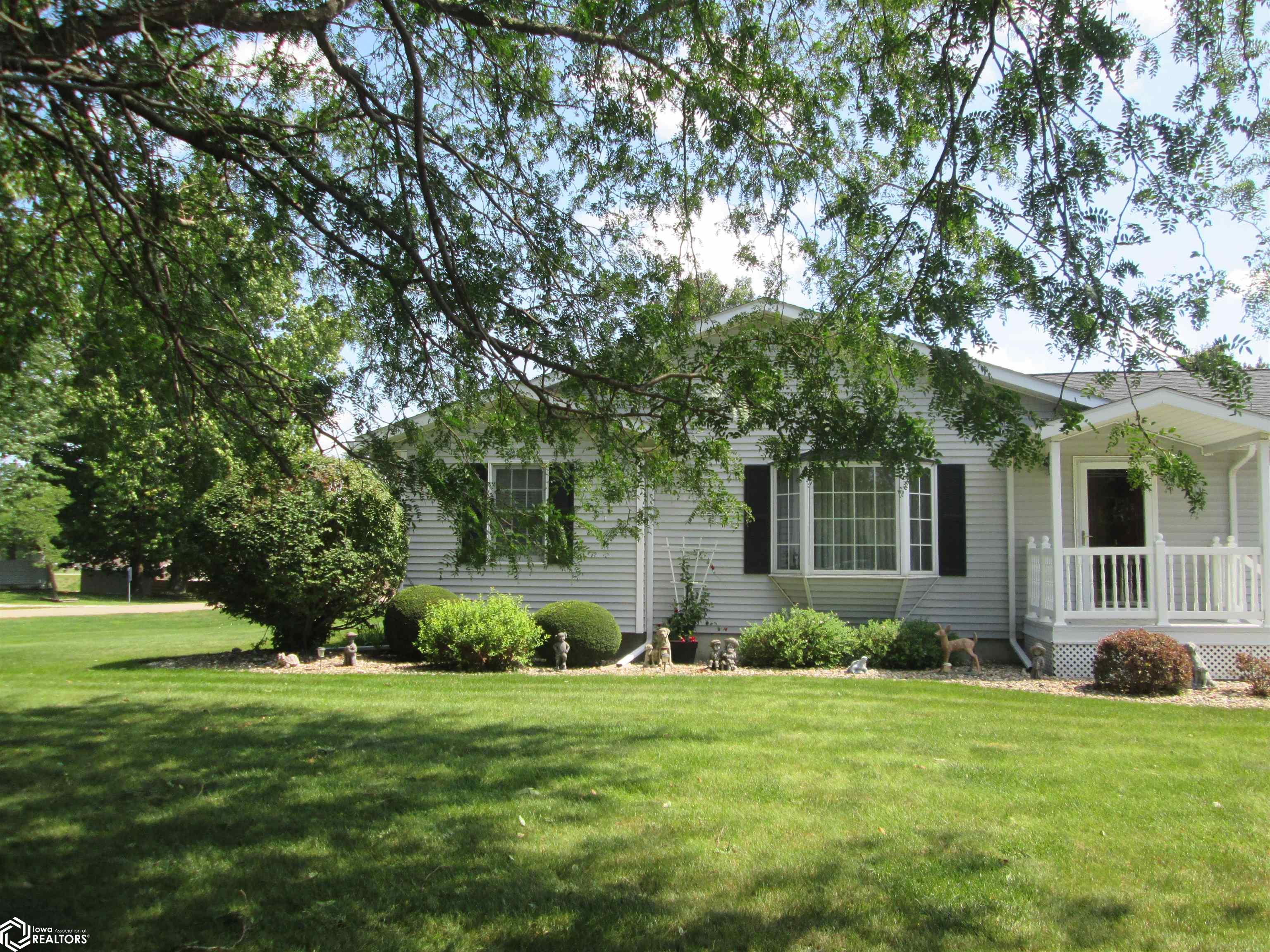 11042 146th Avenue, West Burlington, Iowa image 25