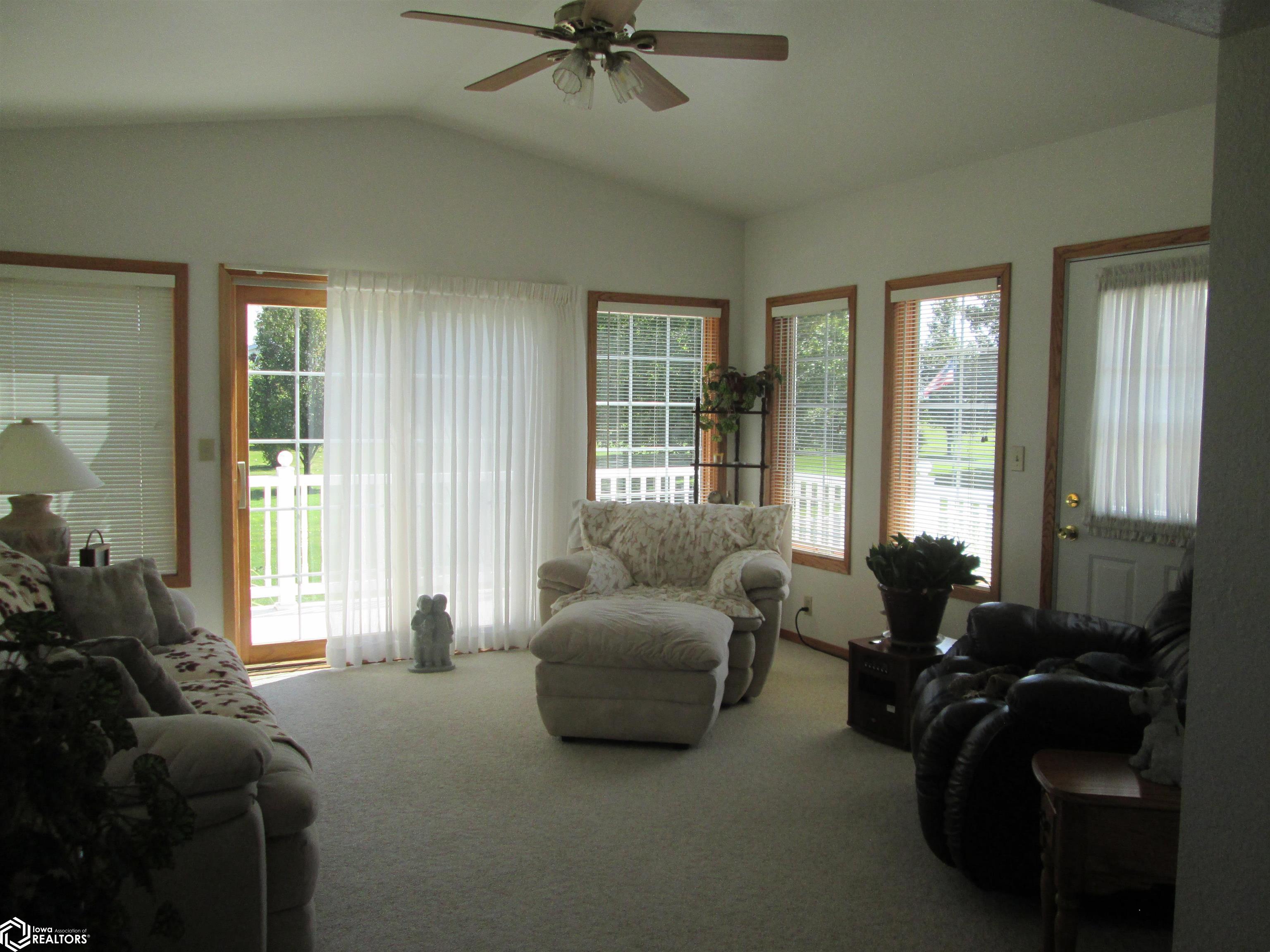 11042 146th Avenue, West Burlington, Iowa image 4