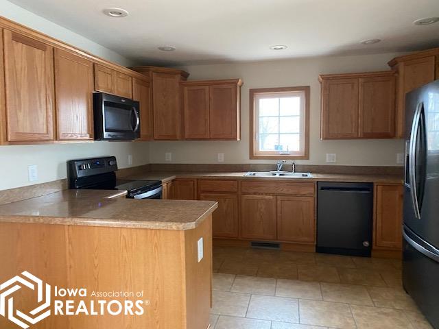 175 1st Street, Britt, Iowa image 4
