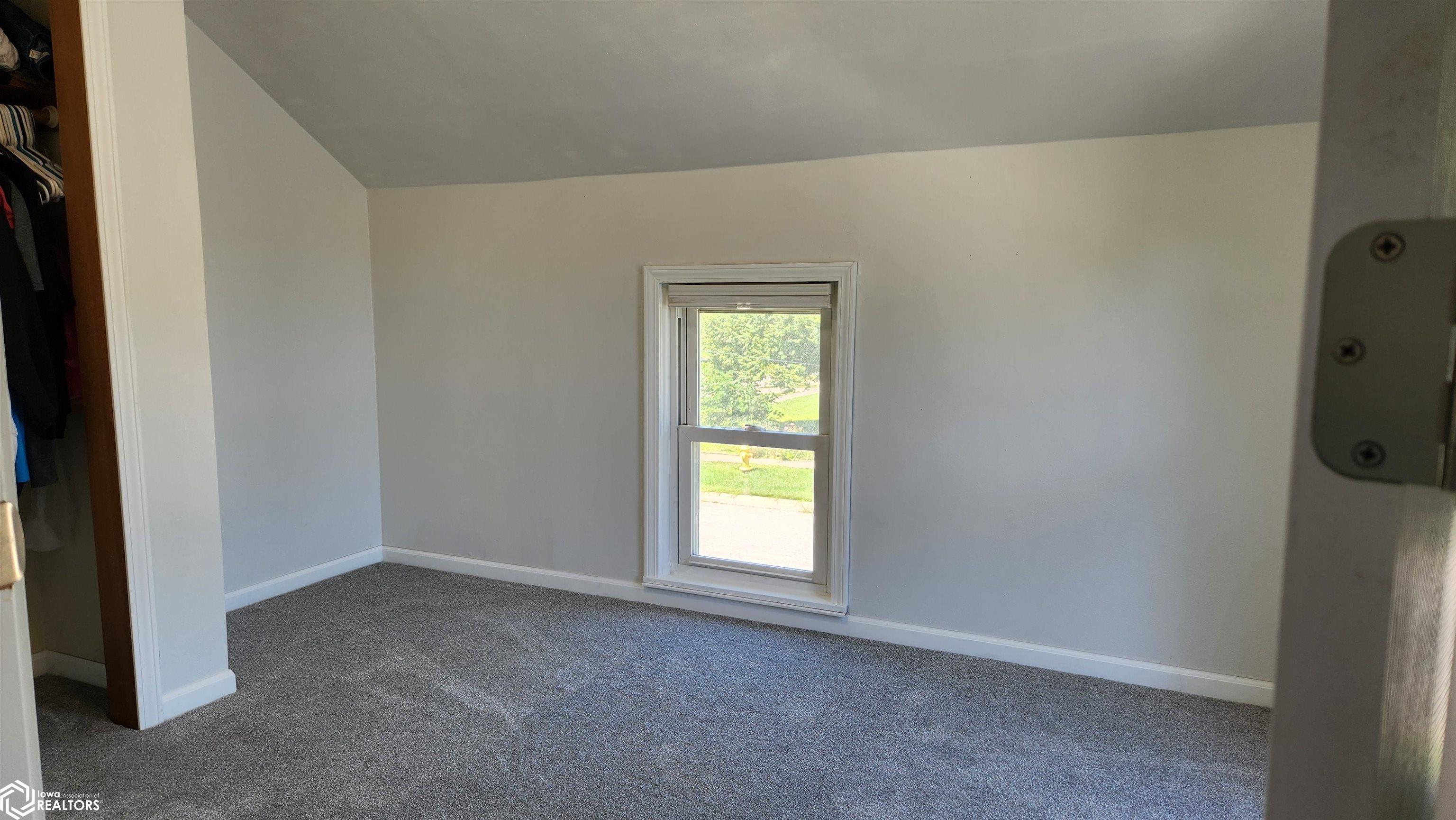 1136 Summer Street, Grinnell, Iowa image 20