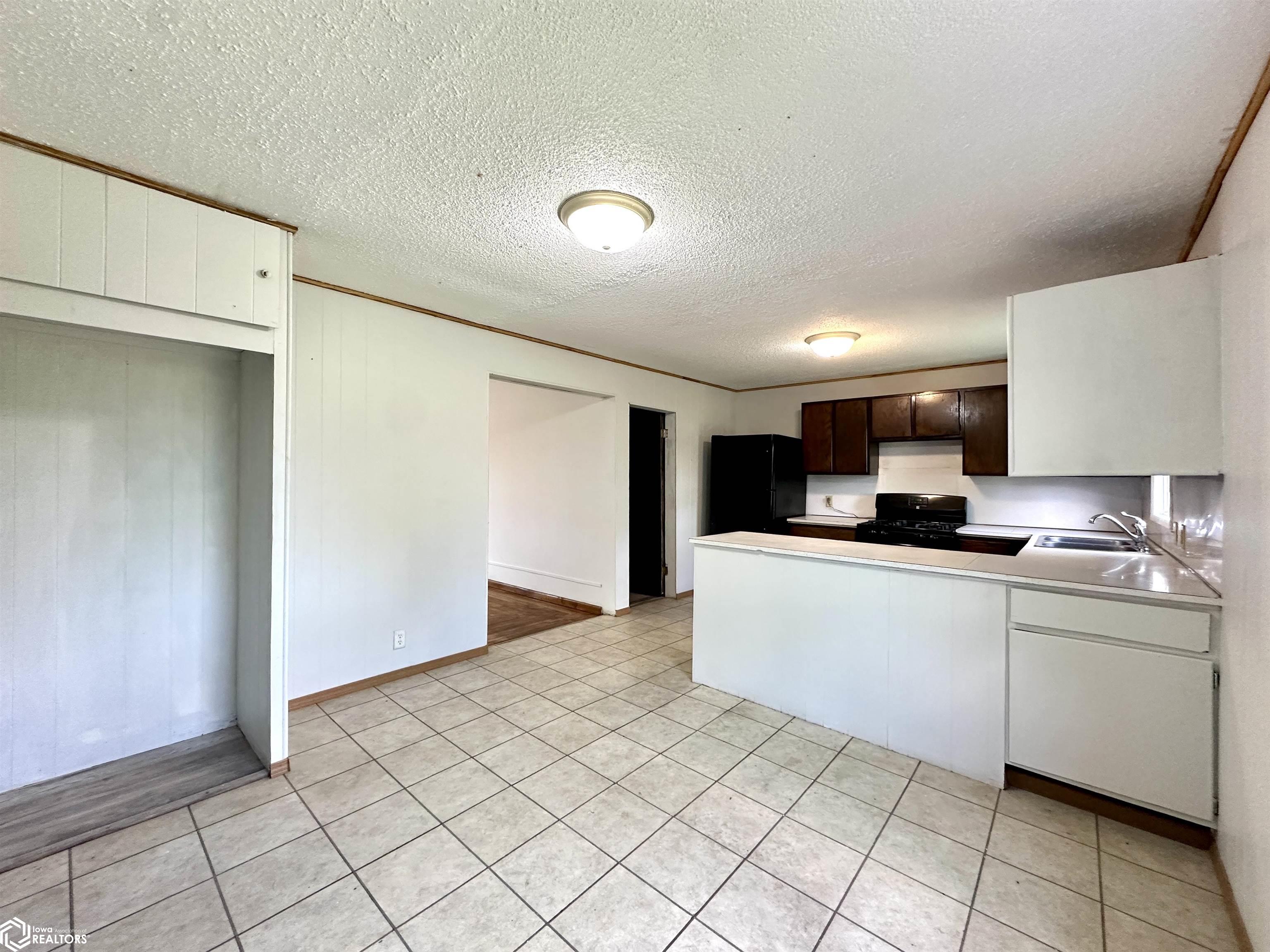 1307 2nd Avenue, Belle Plaine, Iowa image 10