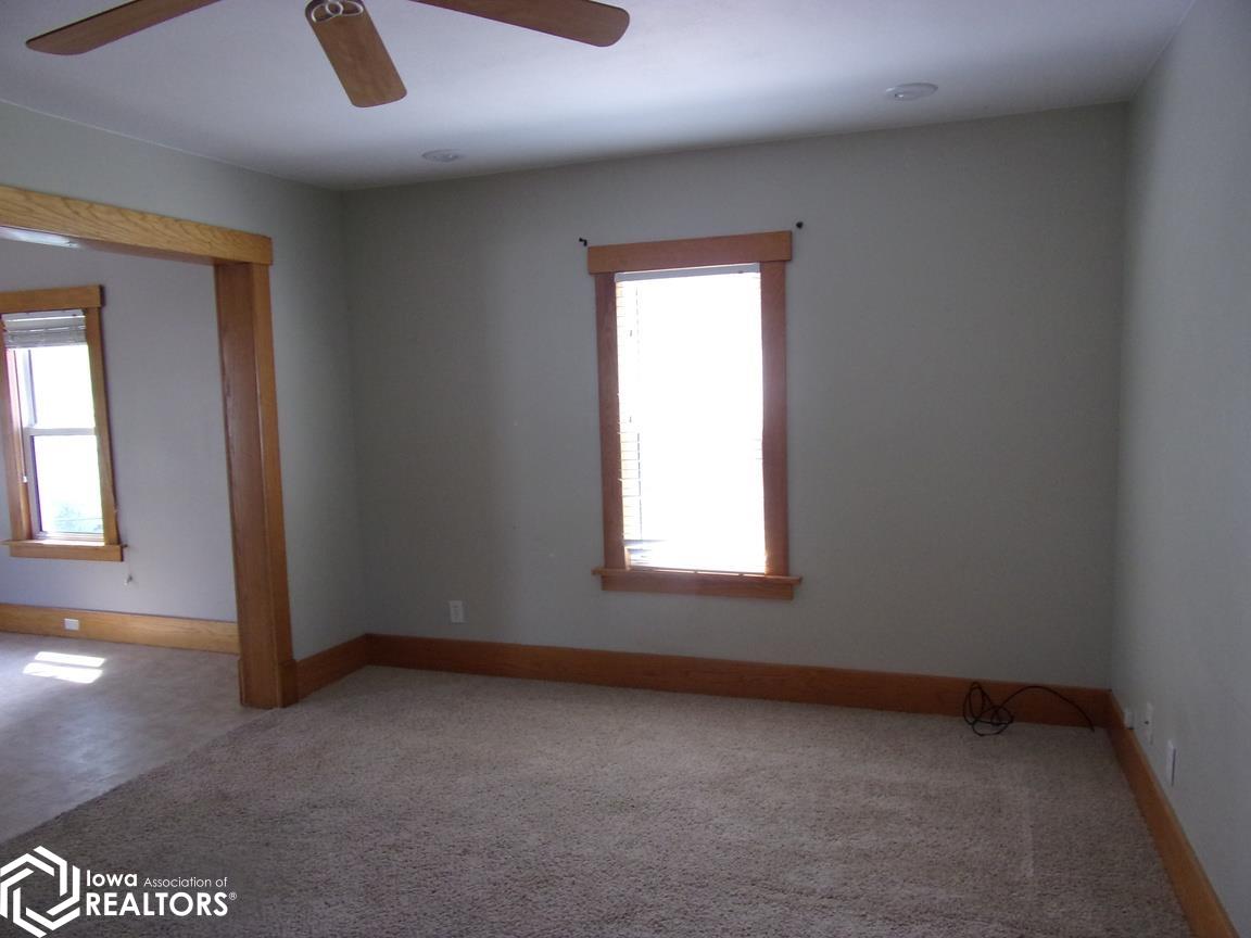 2009 6th Avenue, Fort Dodge, Iowa image 4