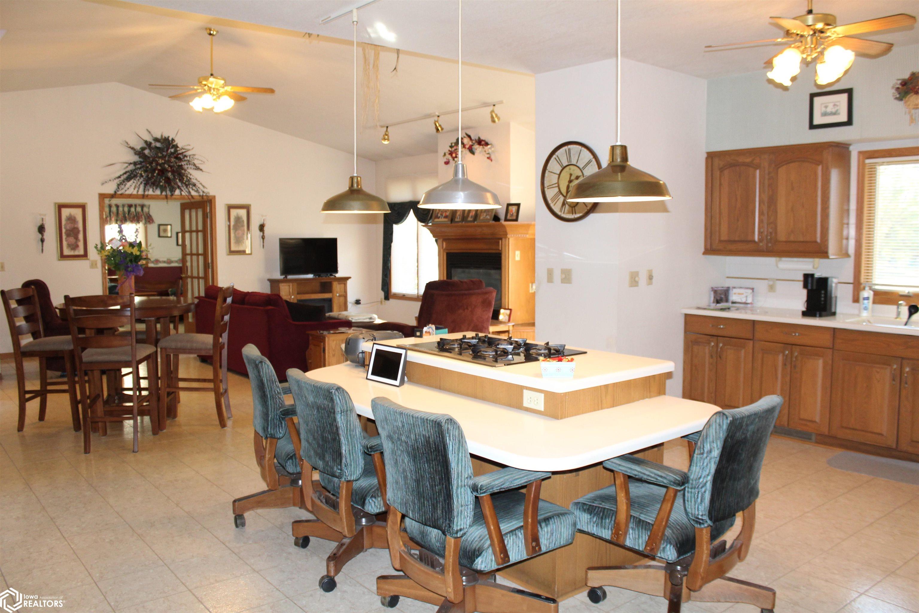 602 N Washington Street, Bloomfield, Iowa image 10