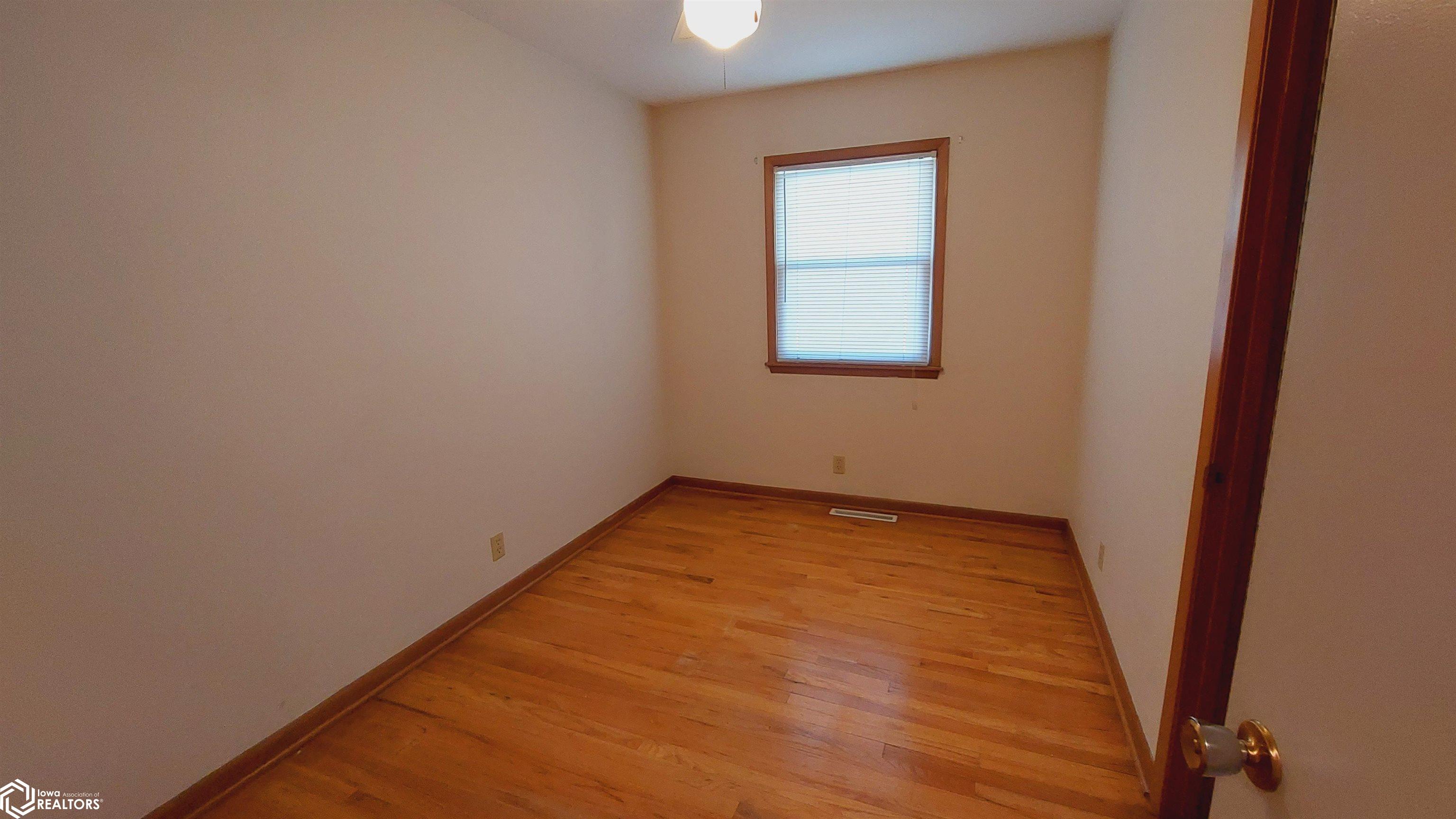 2548 Avenue M, Council Bluffs, Iowa image 8