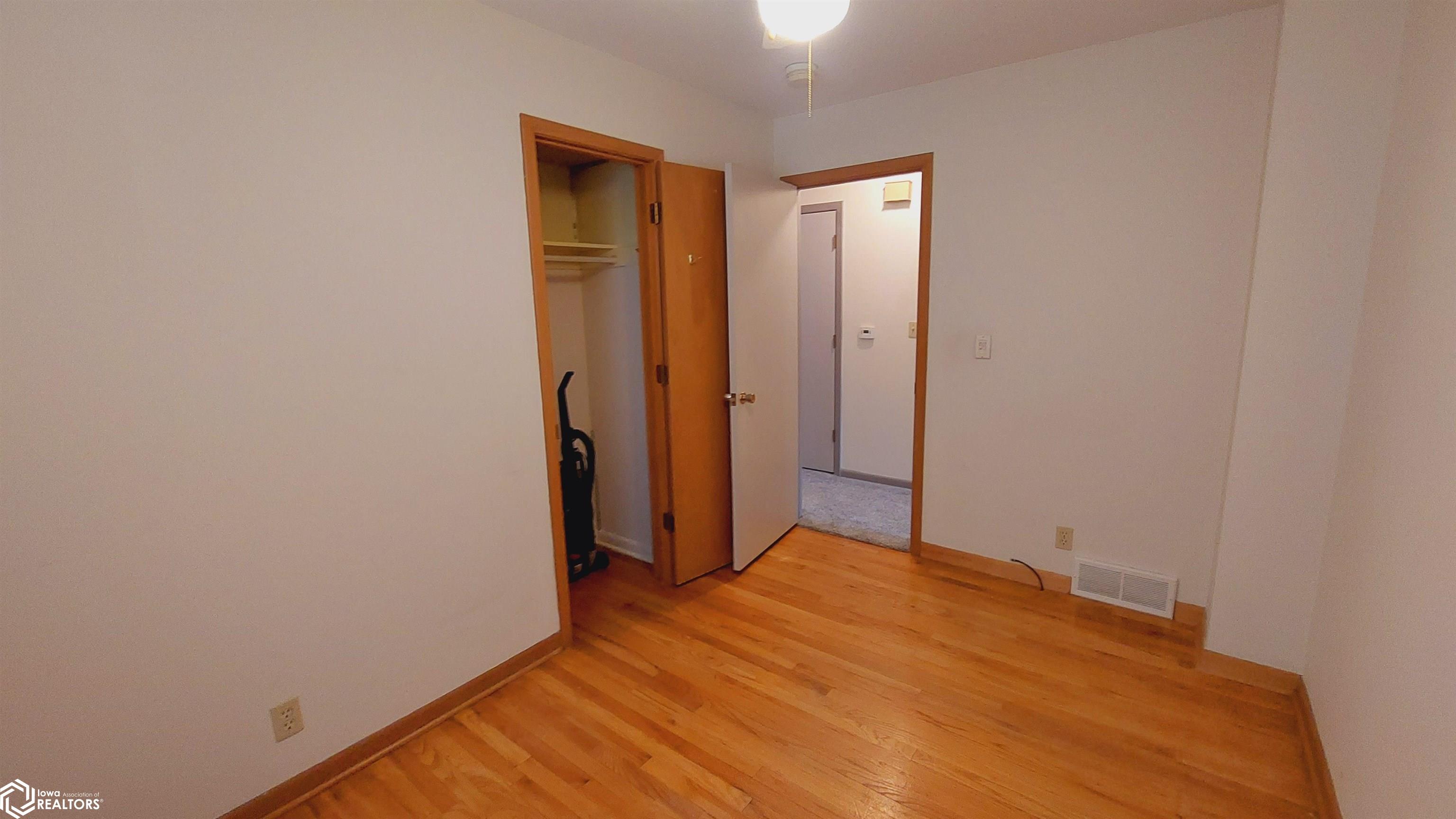 2548 Avenue M, Council Bluffs, Iowa image 9
