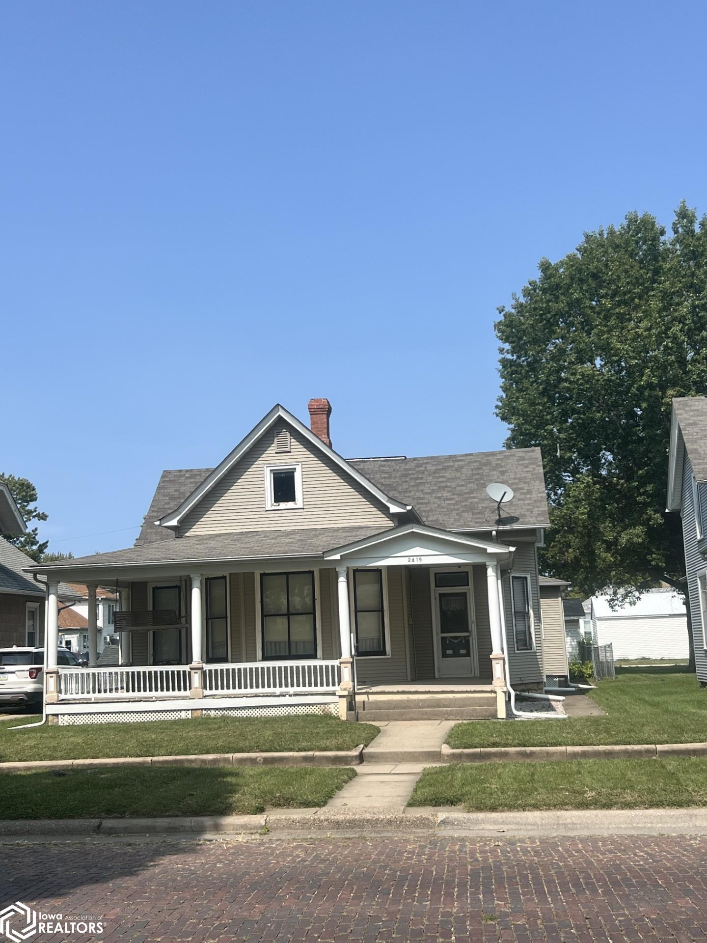2419 Avenue J, Fort Madison, Iowa image 2