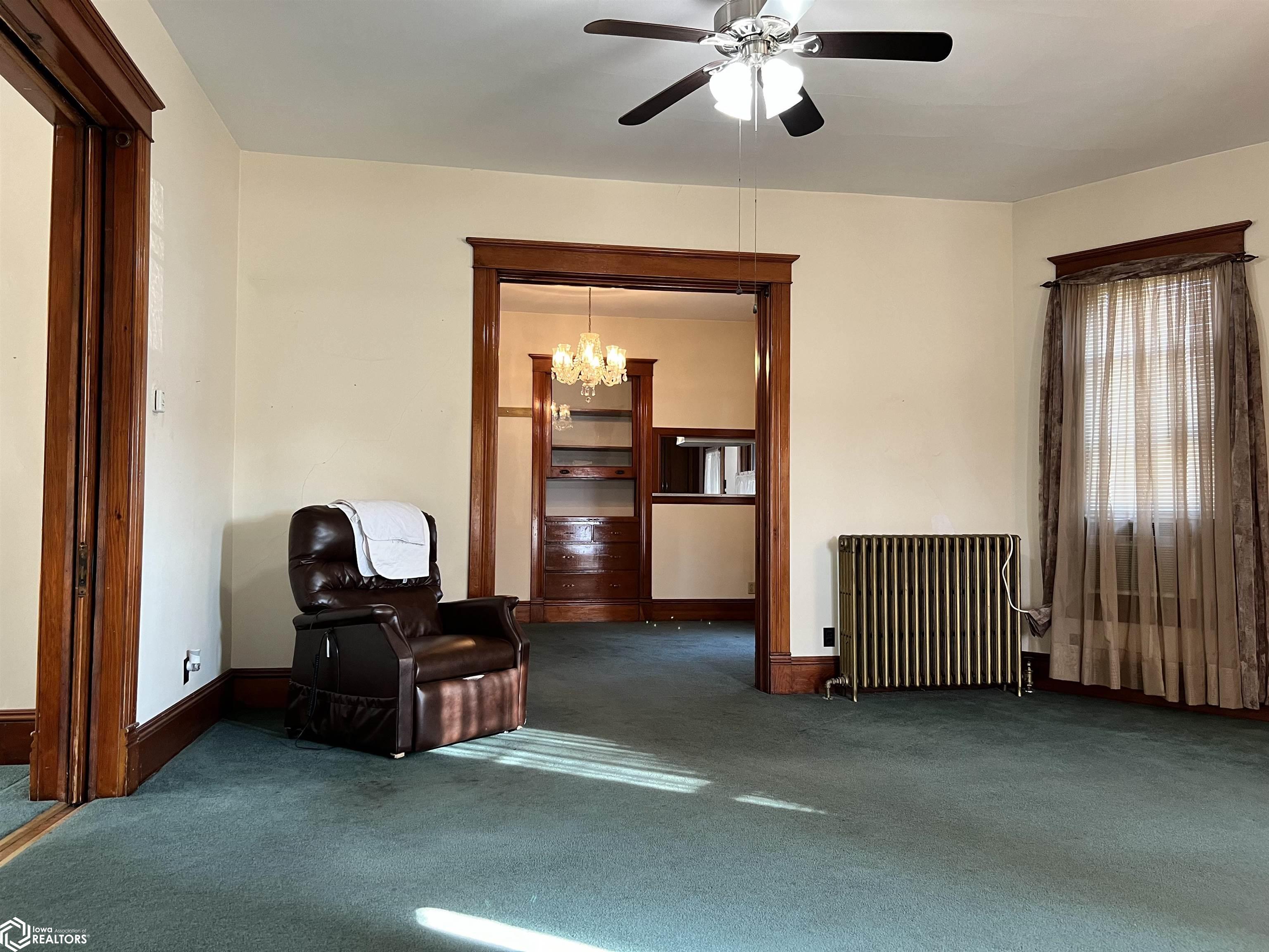 2419 Avenue J, Fort Madison, Iowa image 4