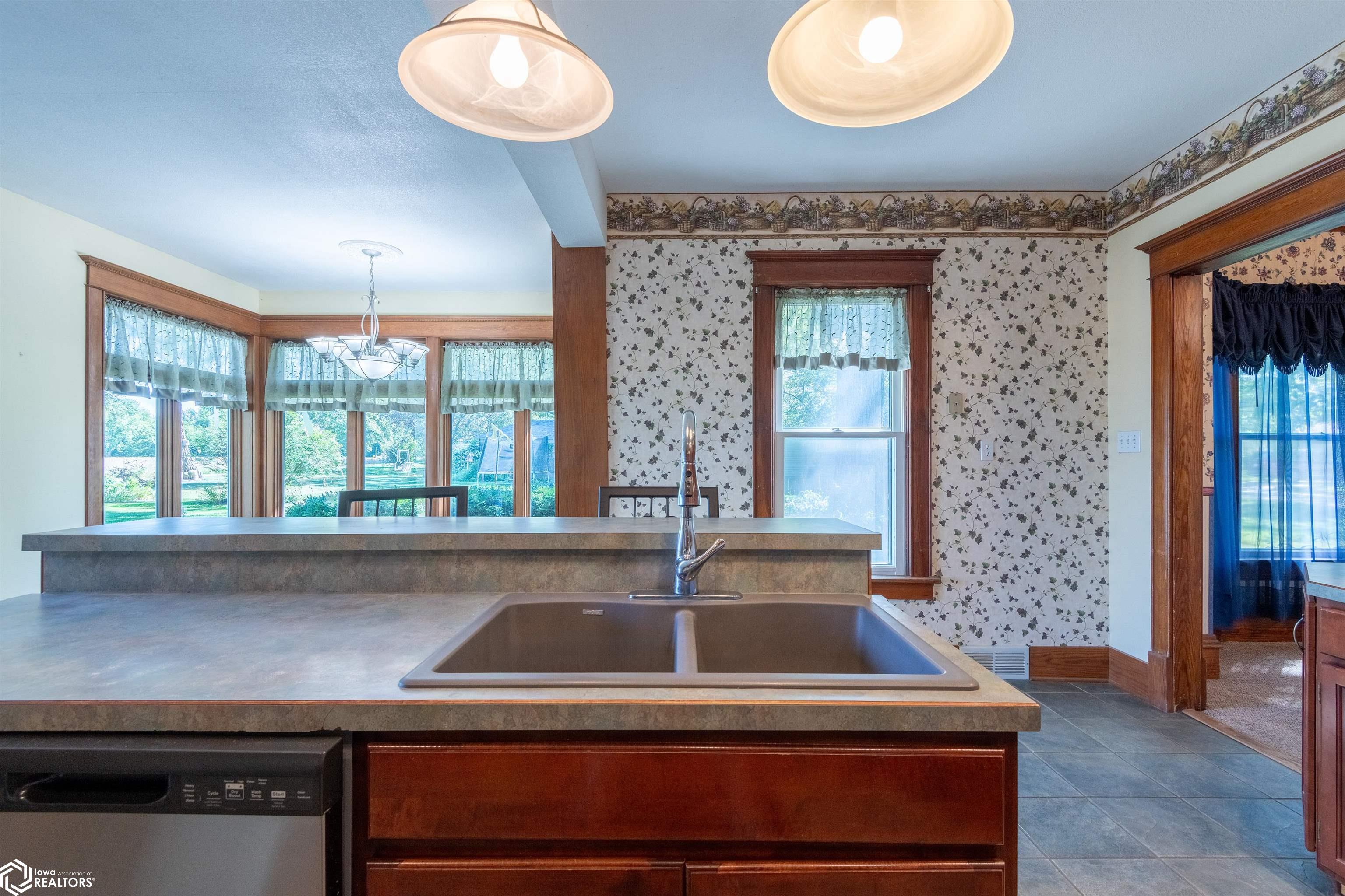 2130 Park Street, Elk Horn, Iowa image 13