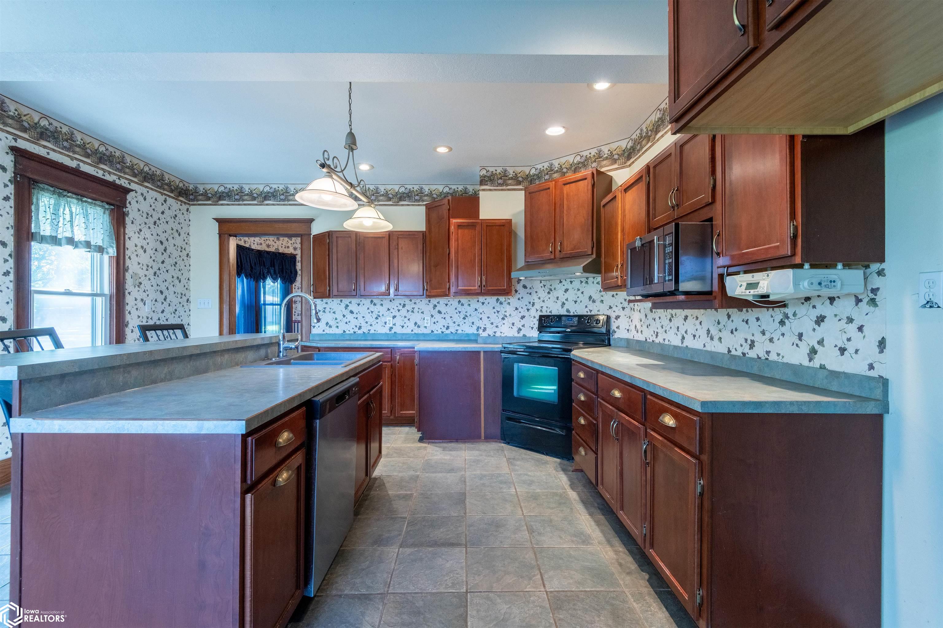 2130 Park Street, Elk Horn, Iowa image 16