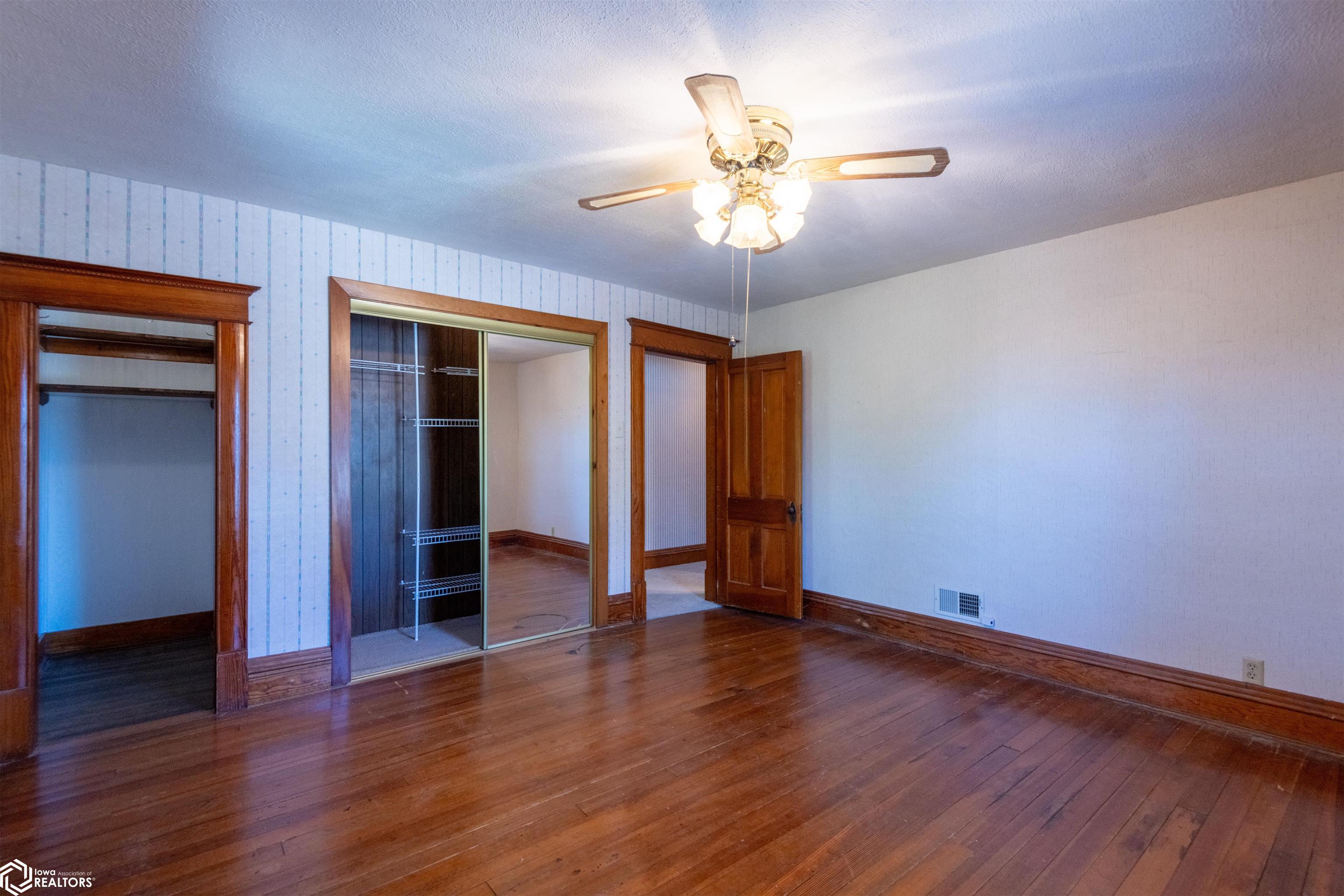 2130 Park Street, Elk Horn, Iowa image 34