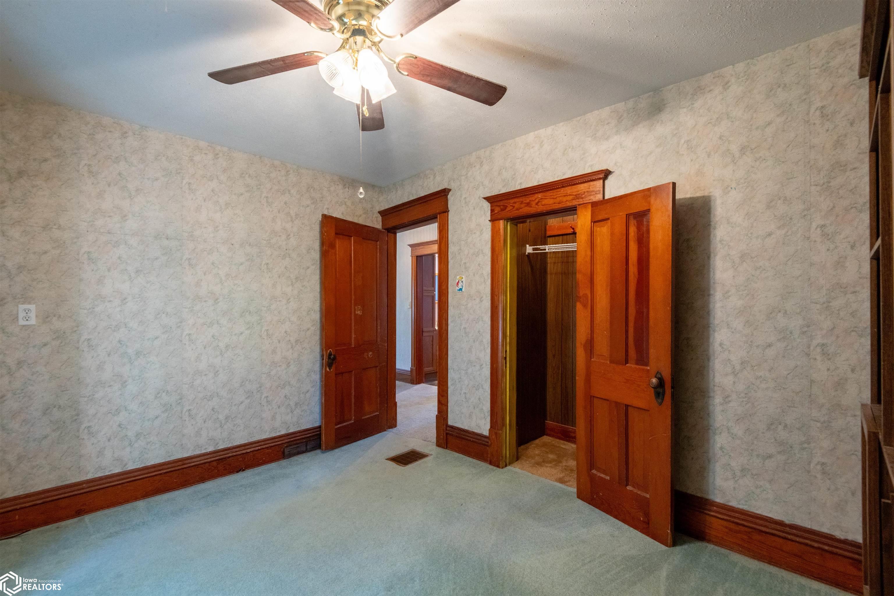 2130 Park Street, Elk Horn, Iowa image 36
