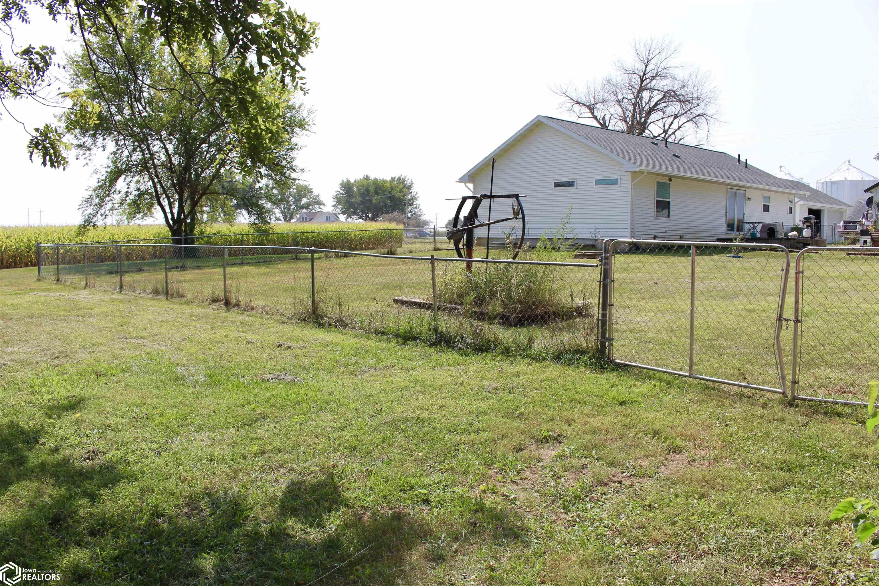 64505 Dunbar Road, Atlantic, Iowa image 3