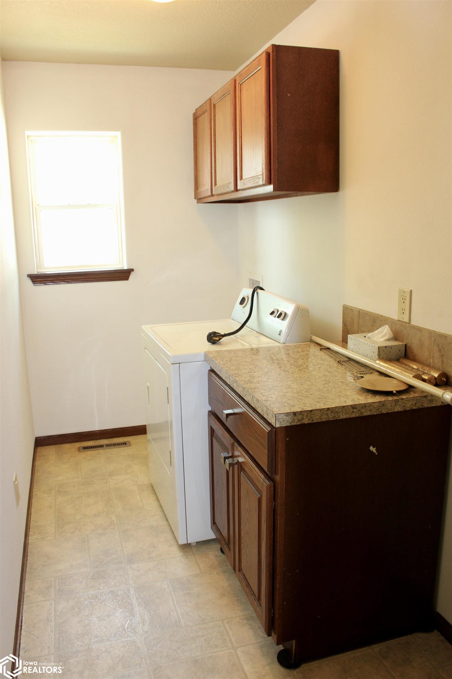 64505 Dunbar Road, Atlantic, Iowa image 27
