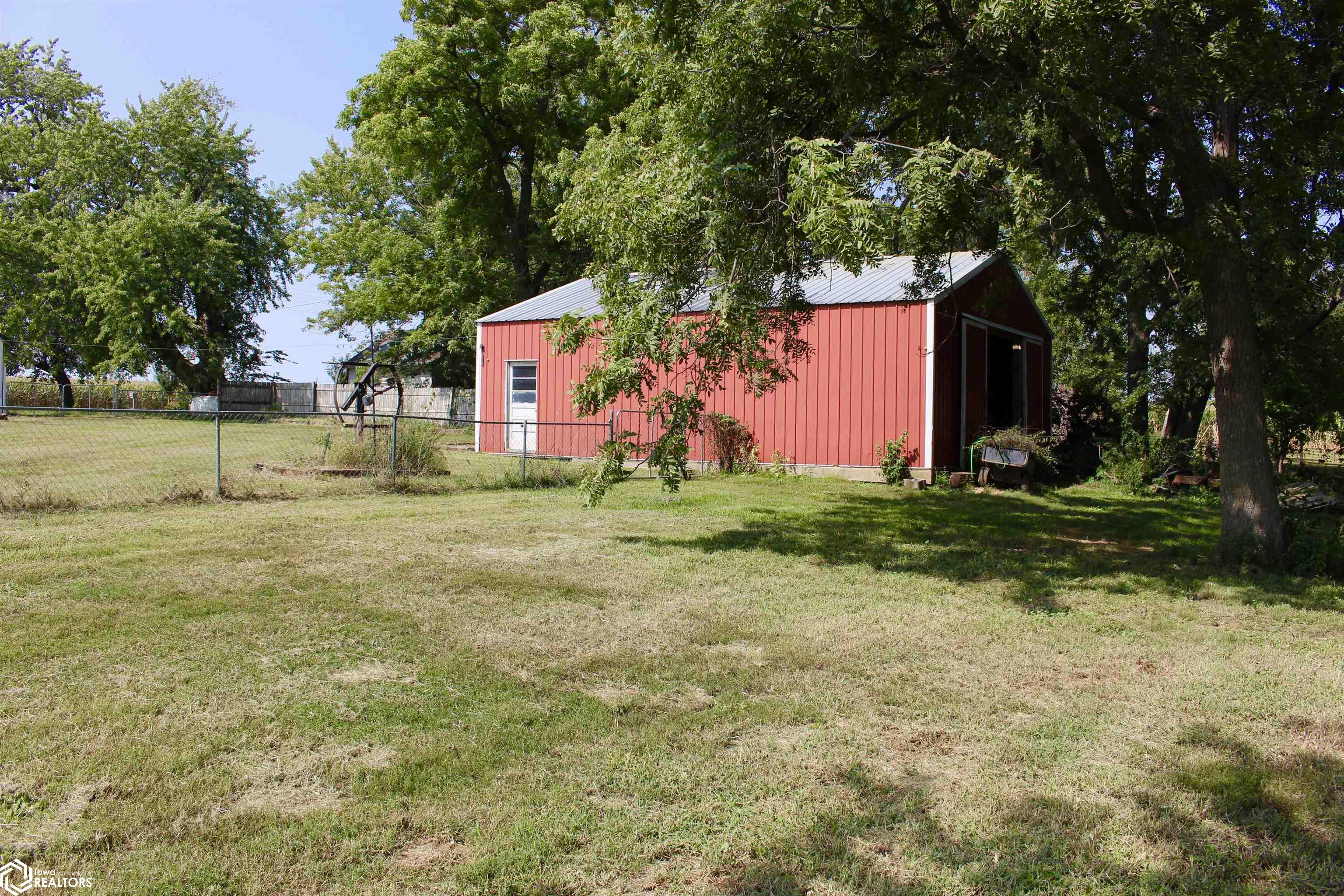 64505 Dunbar Road, Atlantic, Iowa image 6