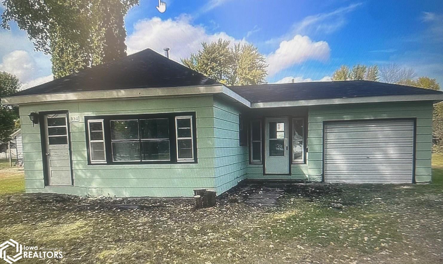 104 Maple Street, Burt, Iowa image 1