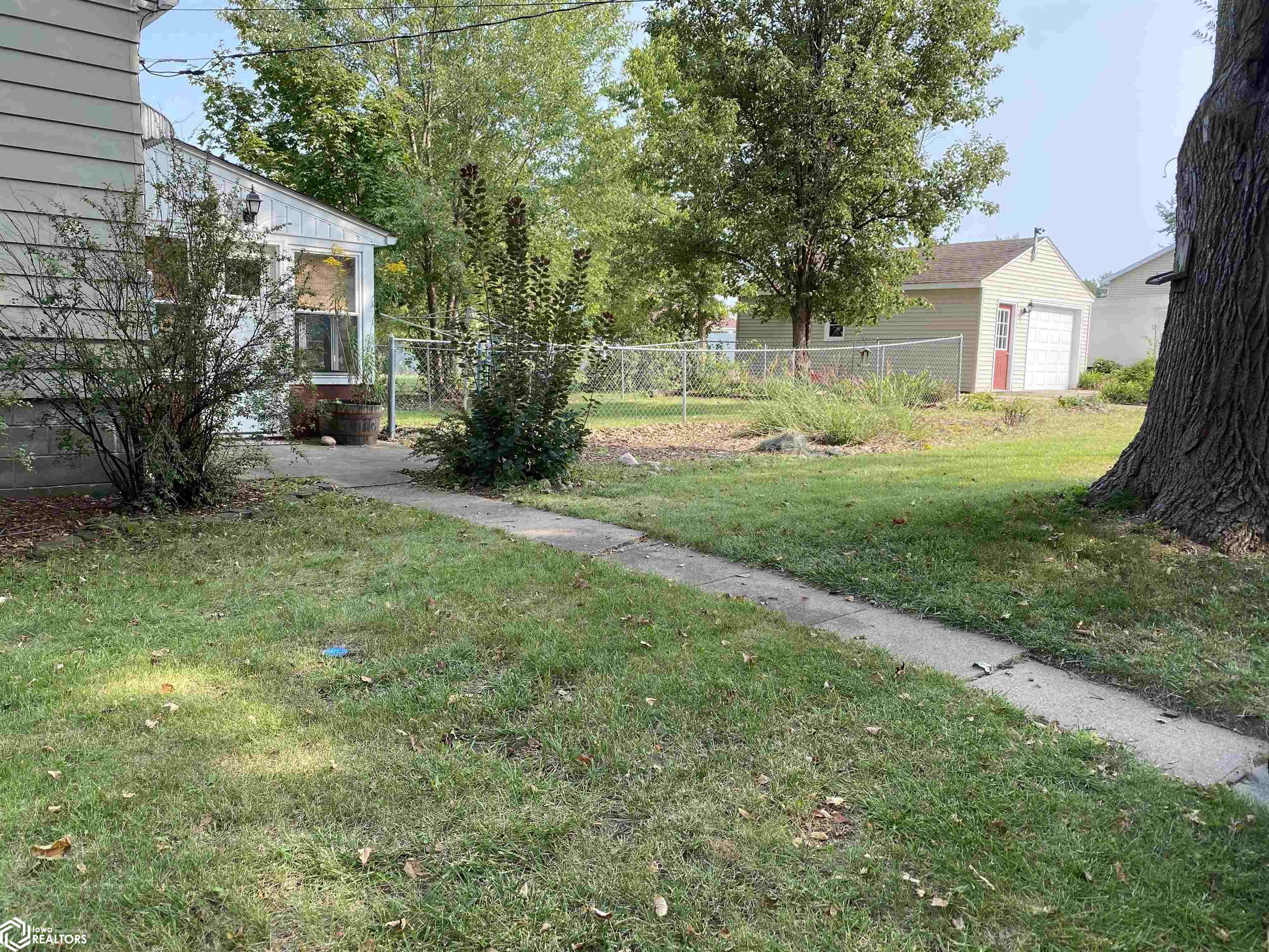 1848 Richmond Avenue, Ottumwa, Iowa image 26