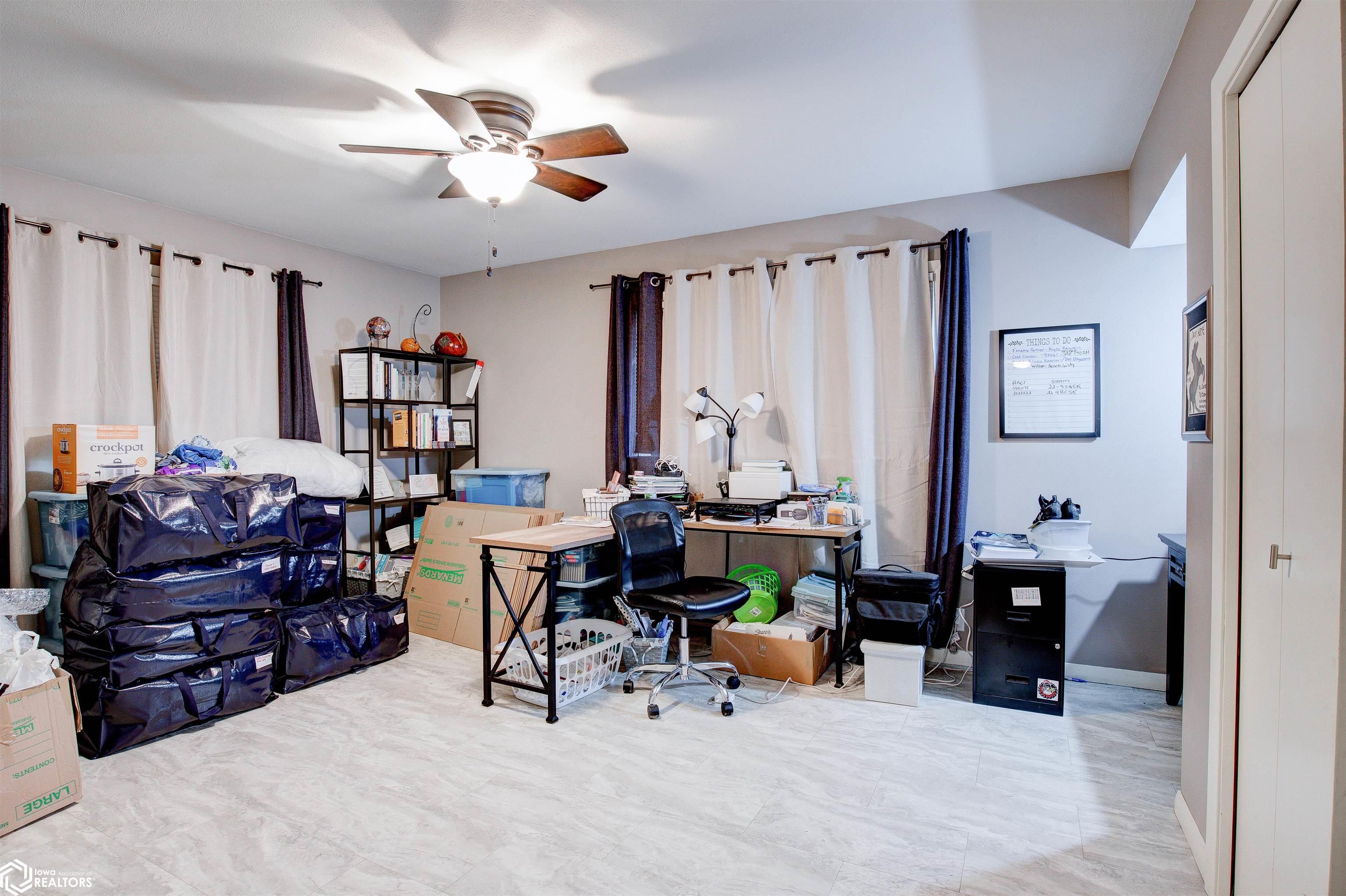 810 Oak Hill Drive, Humboldt, Iowa image 13