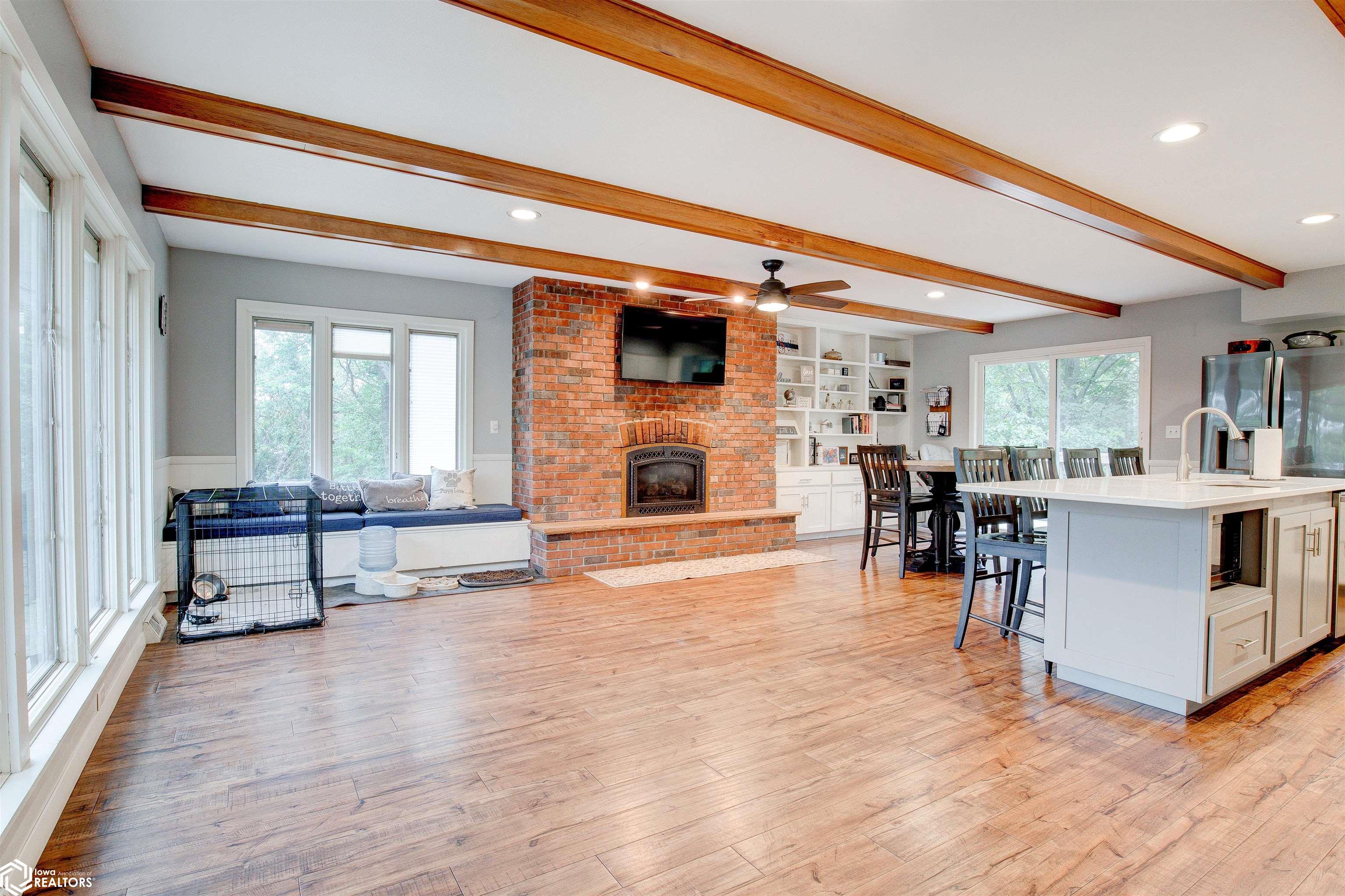 810 Oak Hill Drive, Humboldt, Iowa image 6