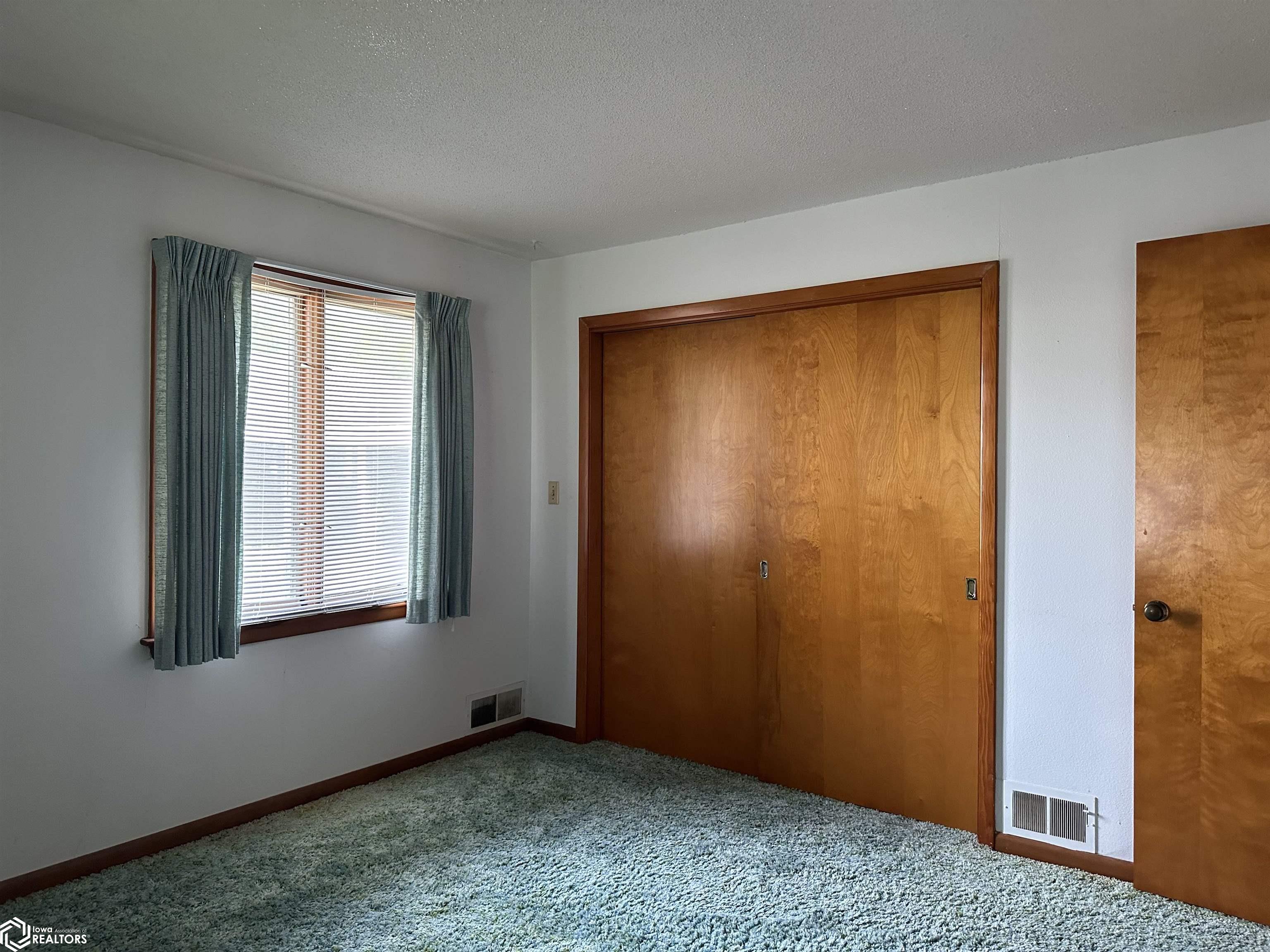 814 Lucas Avenue, Chariton, Iowa image 11