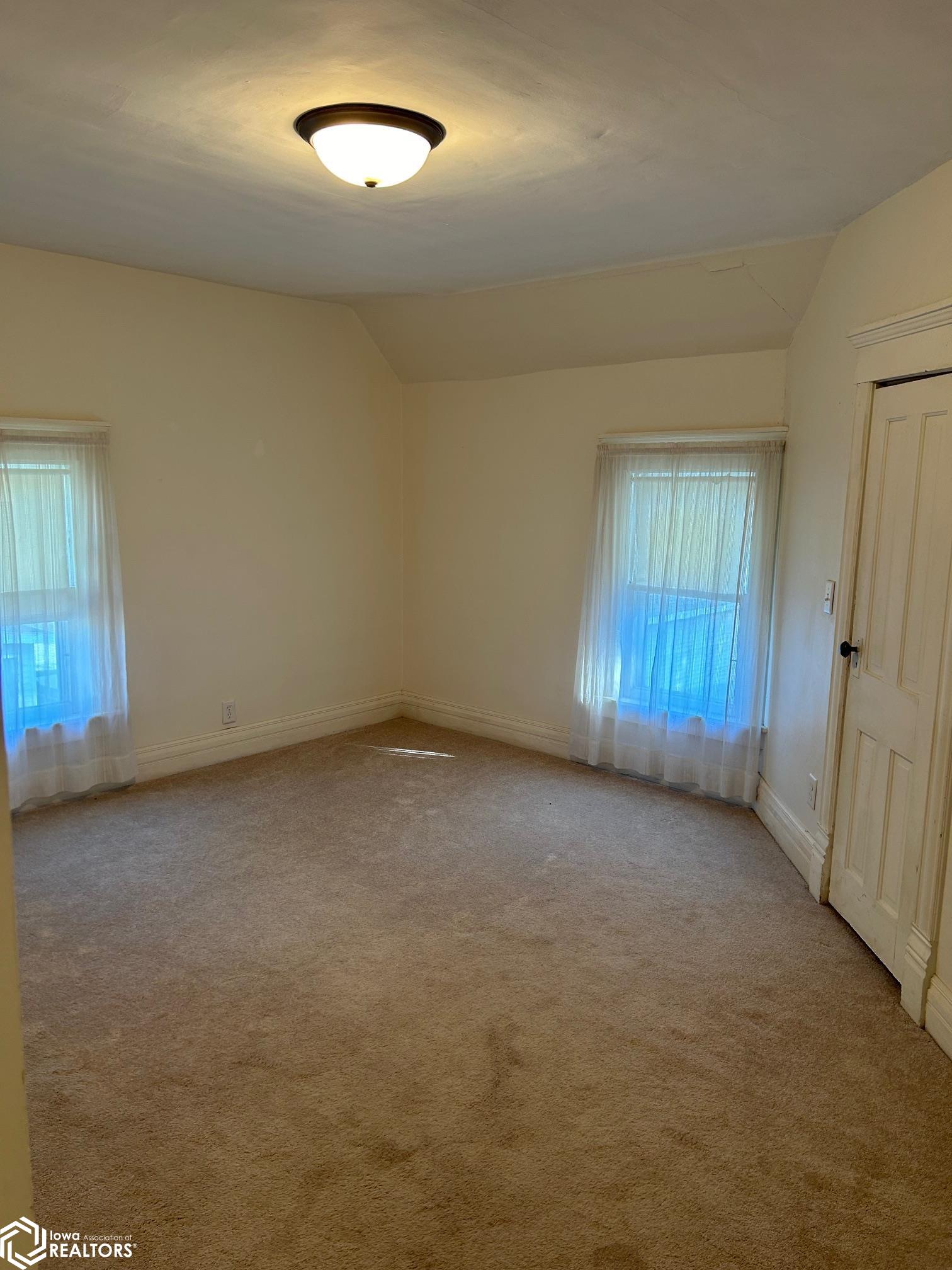 1506 11th Street, Emmetsburg, Iowa image 18