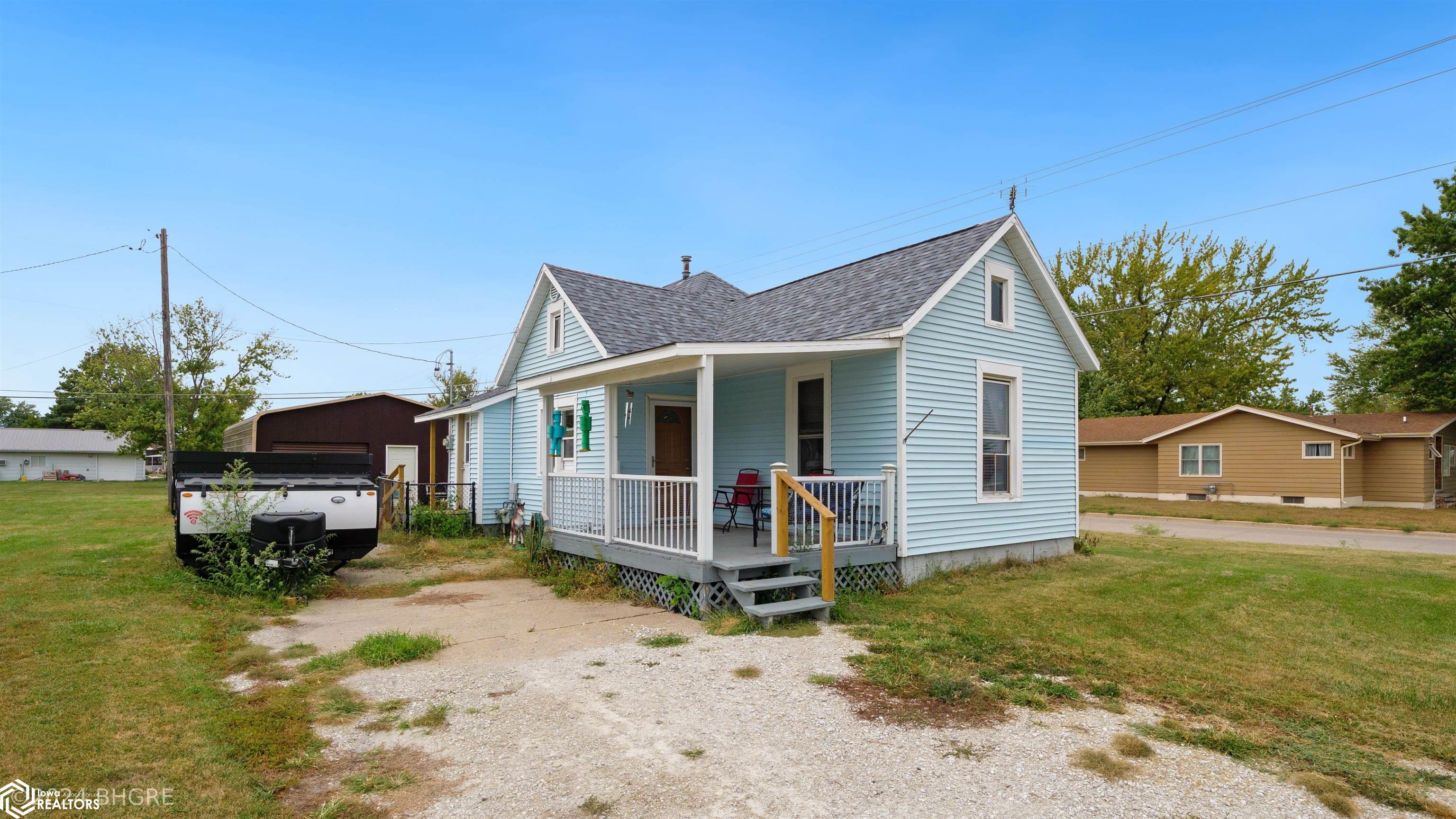 921 N 16th Street, Chariton, Iowa image 2