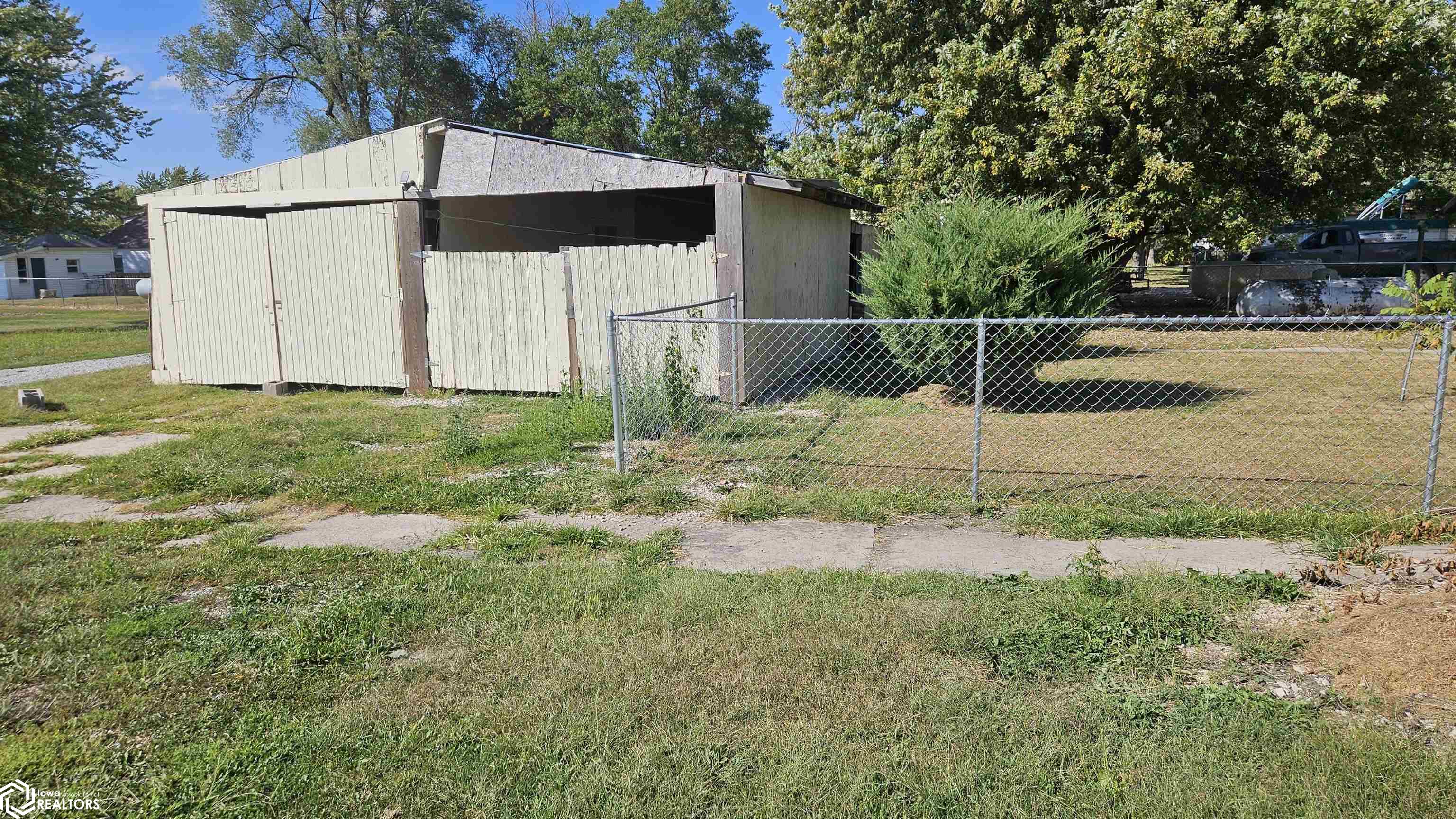 207 E 2nd Street, Van Wert, Iowa image 8