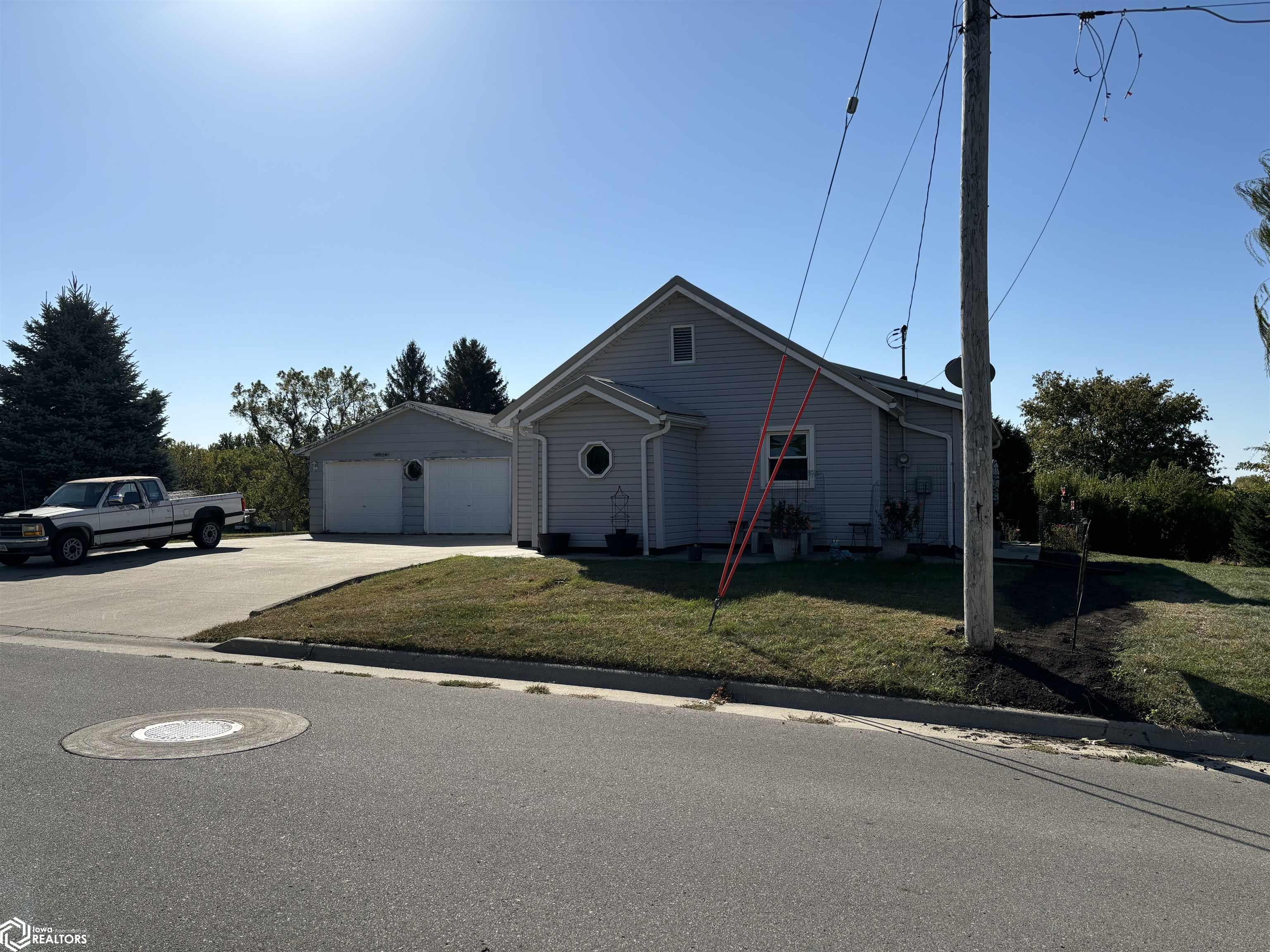 725 Sherman Street, Iowa Falls, Iowa image 1