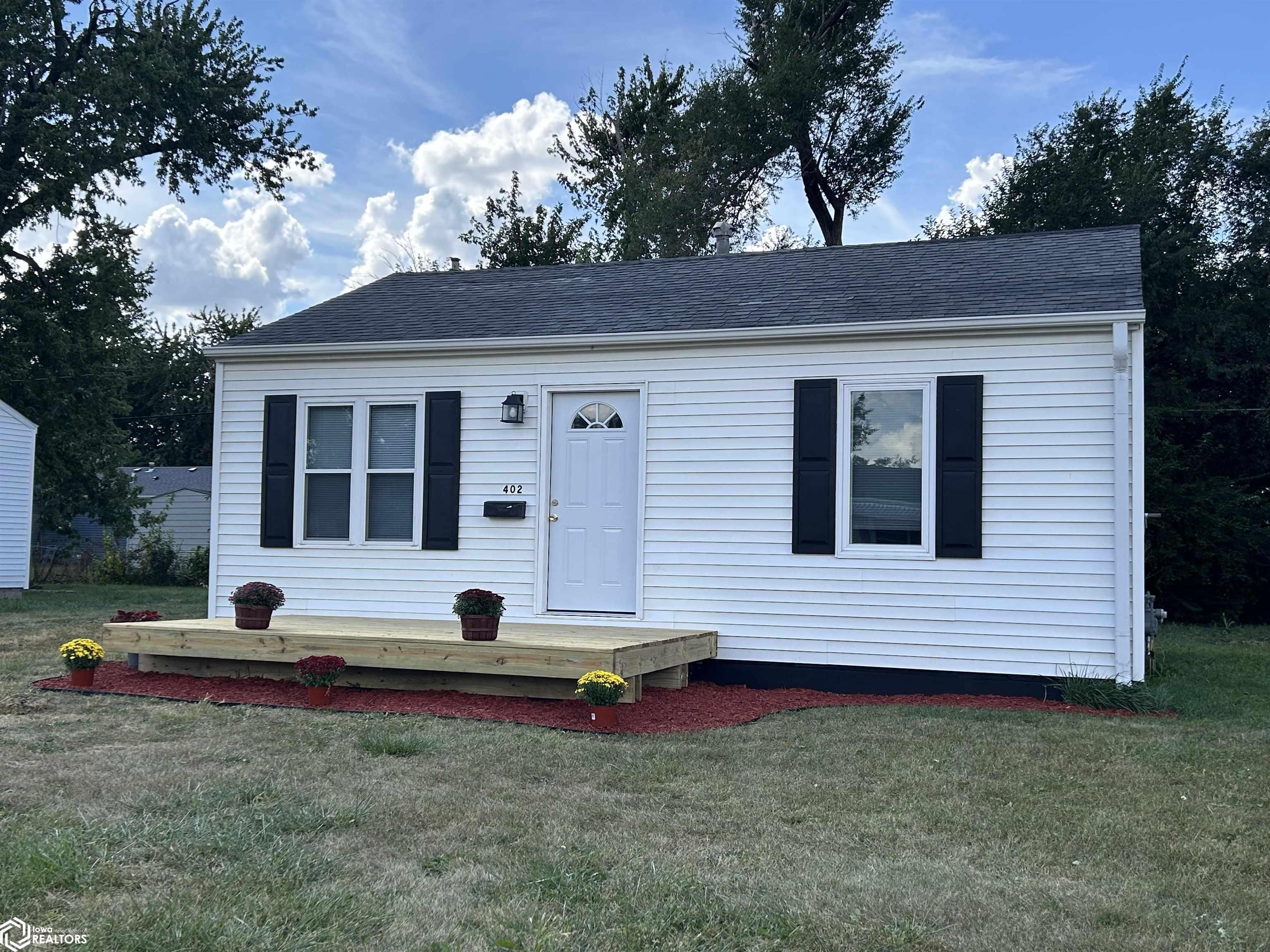 402 N 13th Avenue, Marshalltown, Iowa image 1