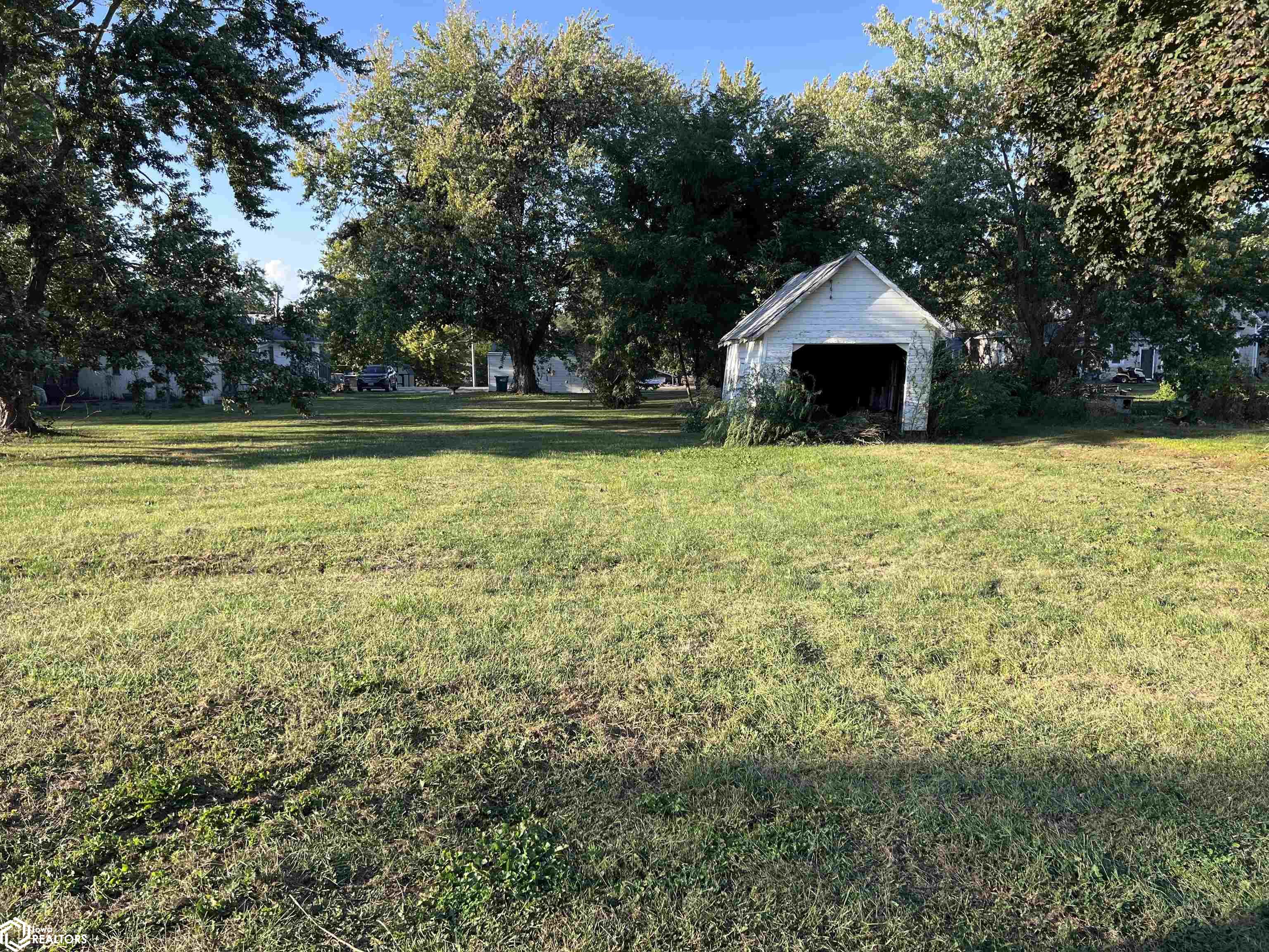 506 W Poplar Street, Bloomfield, Iowa image 17