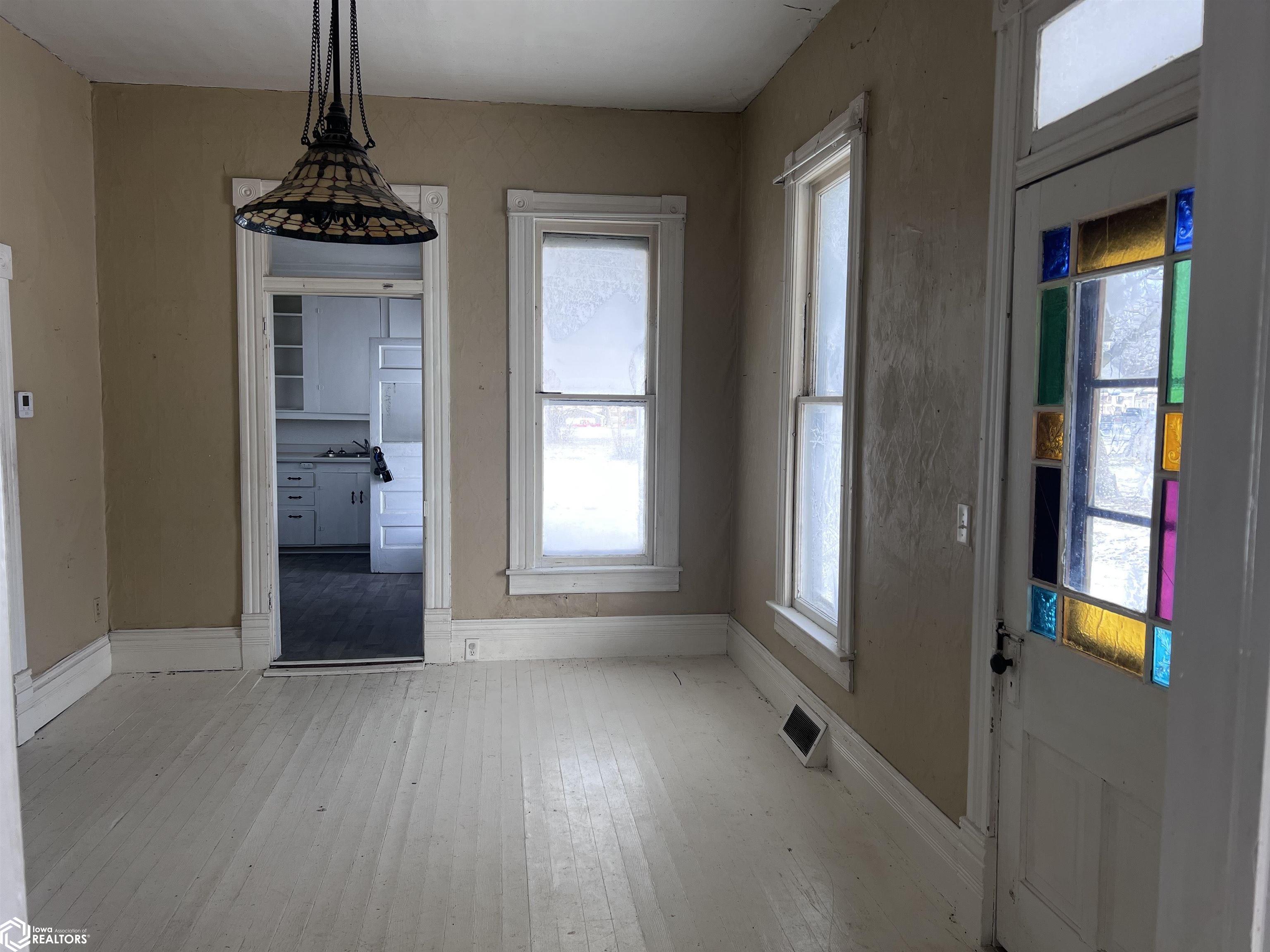 506 W Poplar Street, Bloomfield, Iowa image 6