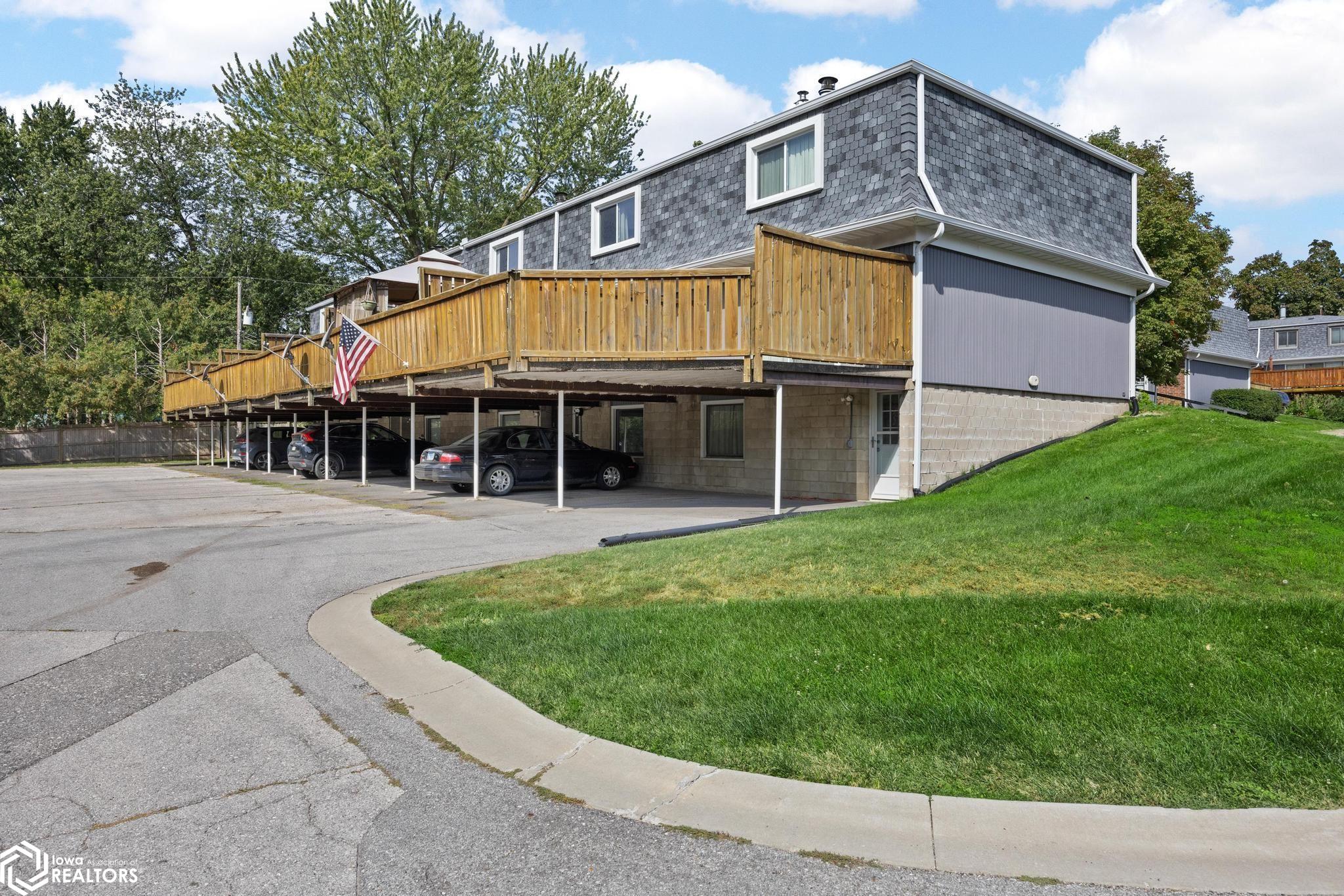 425 Peterson Street, Iowa City, Iowa image 20