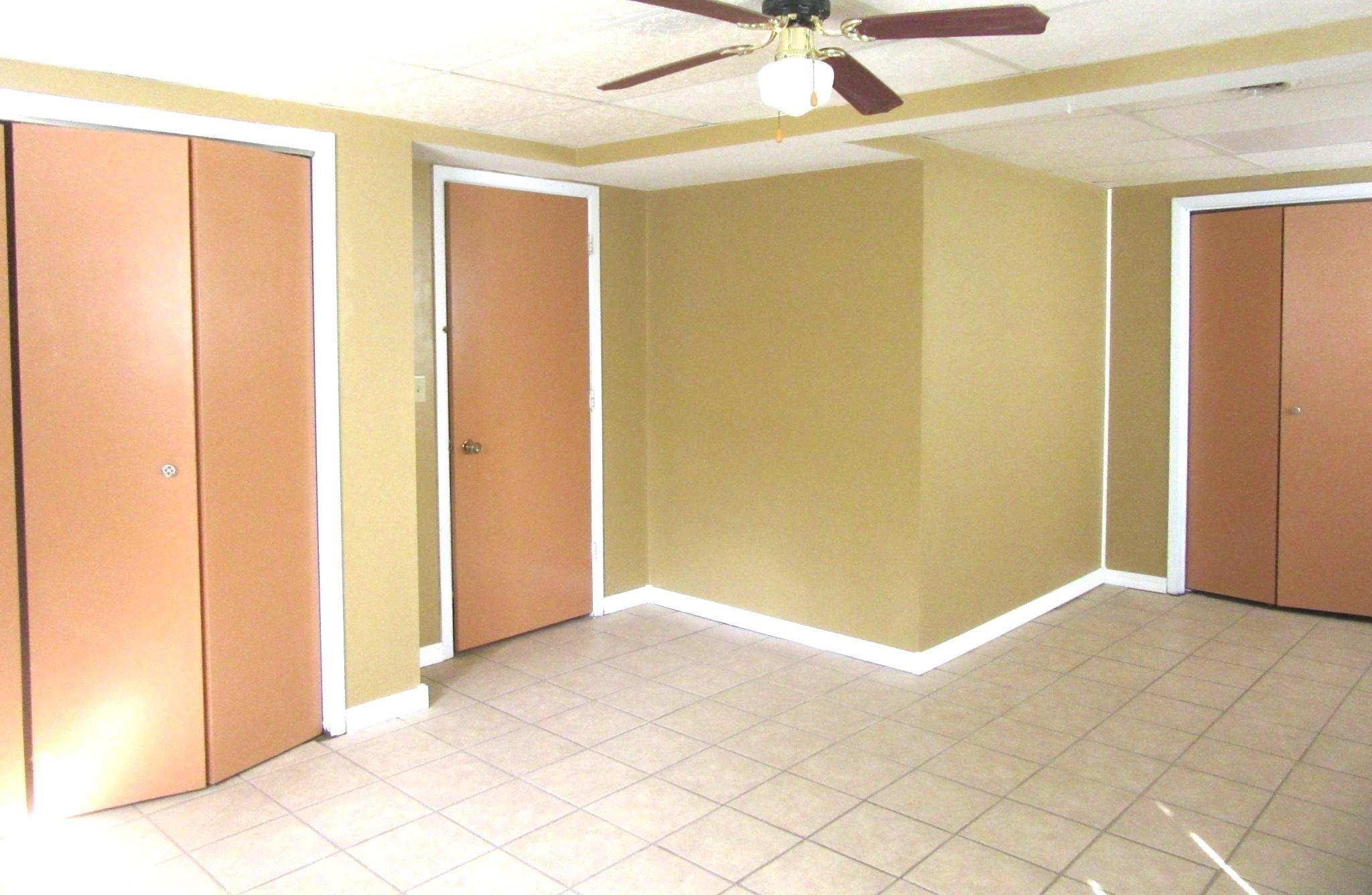 AmpleCloset space
