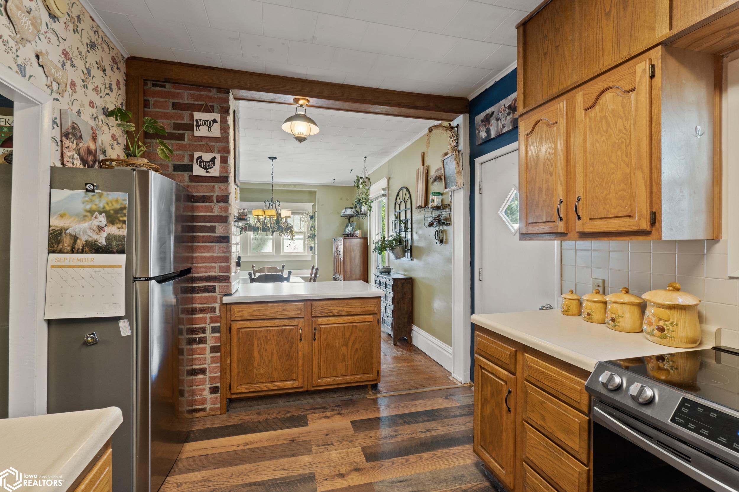 415 S 4th Avenue, Washington, Iowa image 17