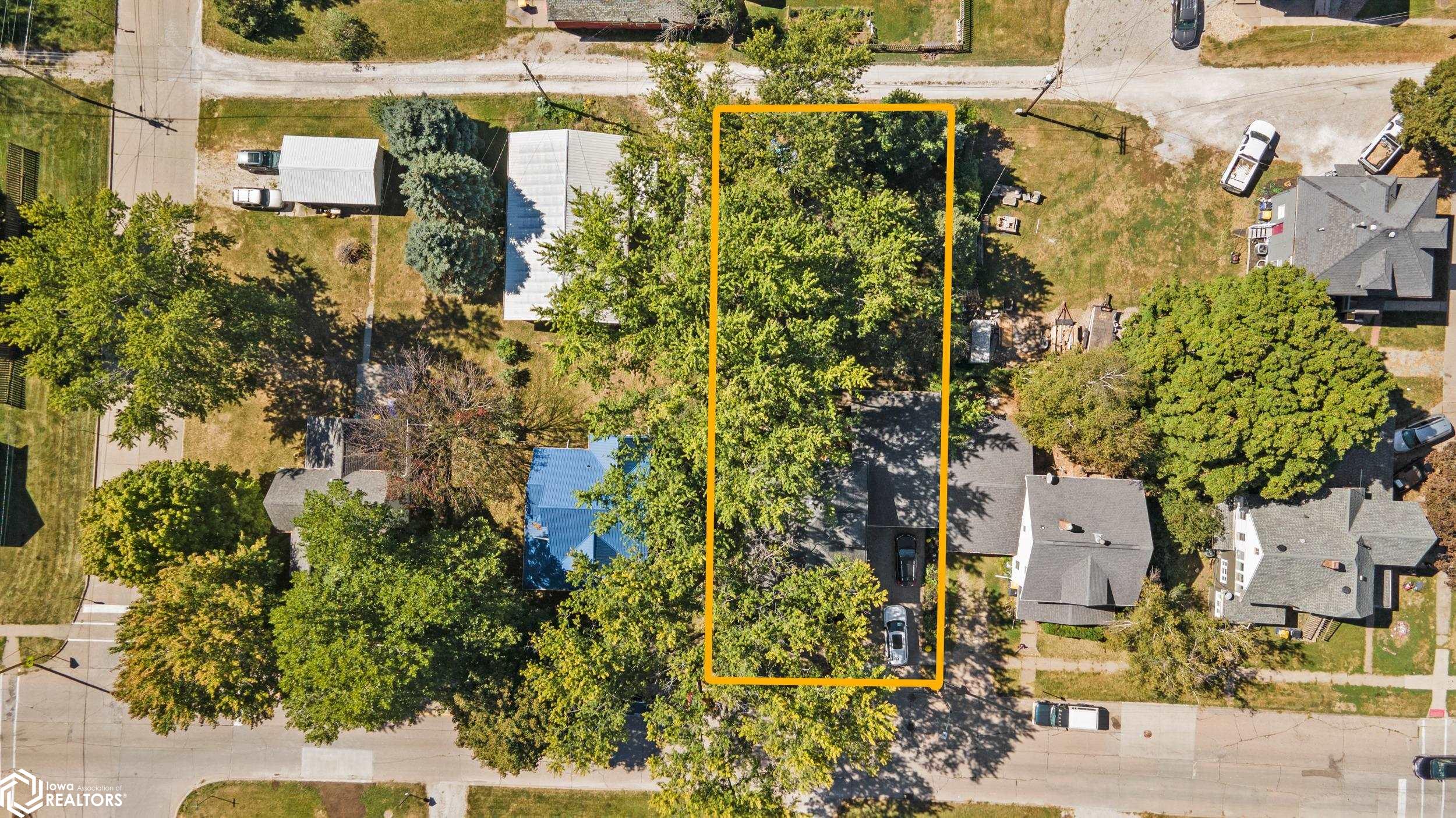 415 S 4th Avenue, Washington, Iowa image 37