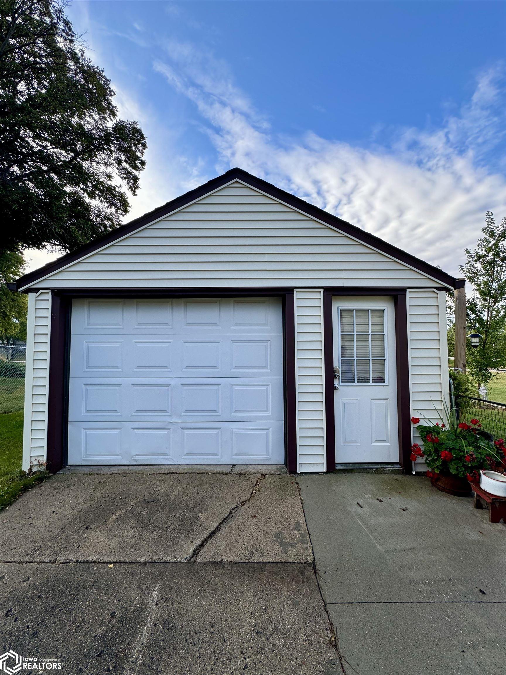 311 Mantz Avenue, Audubon, Iowa image 22