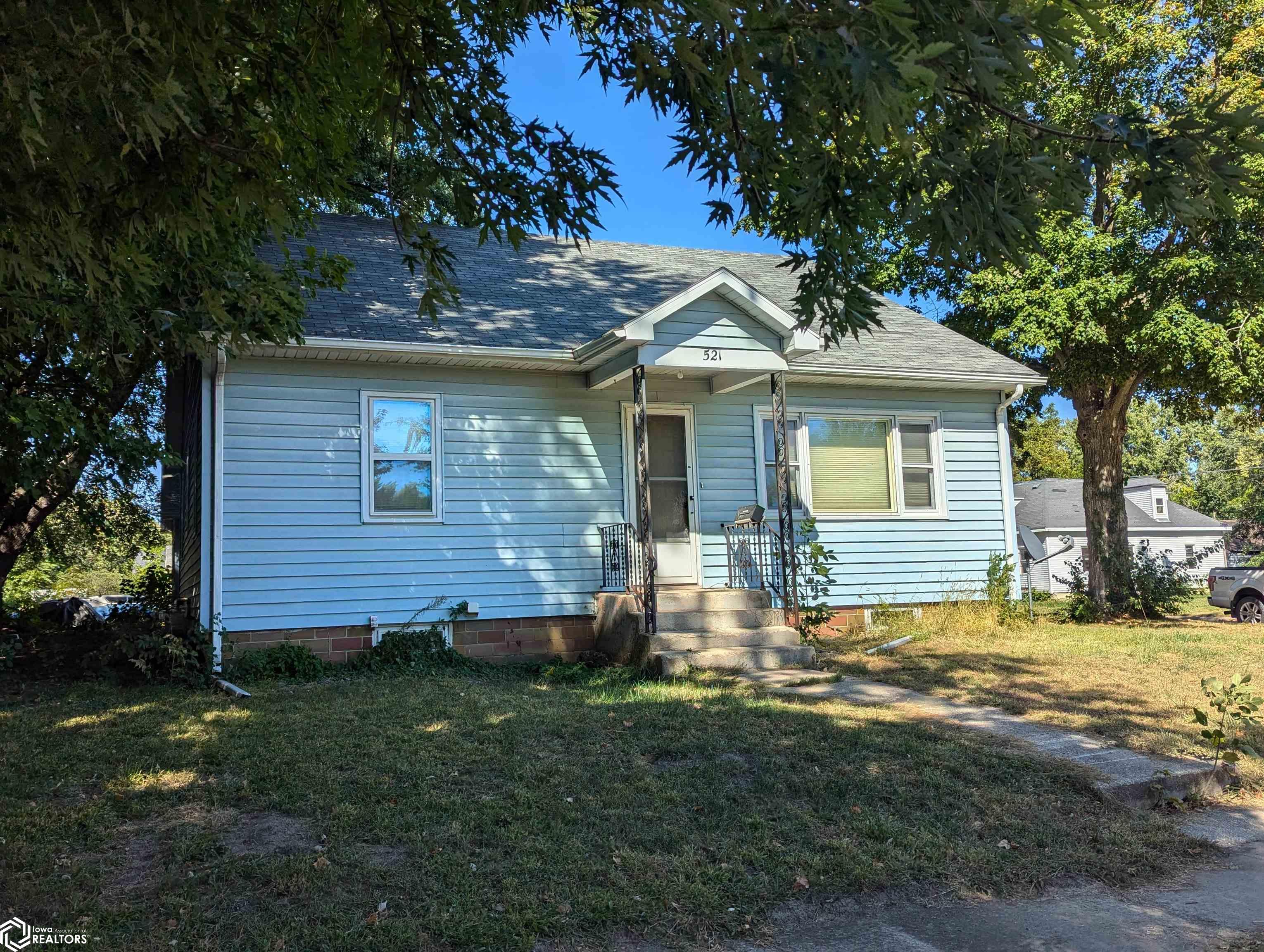 521 E. Lucas St., Algona, Iowa image 2