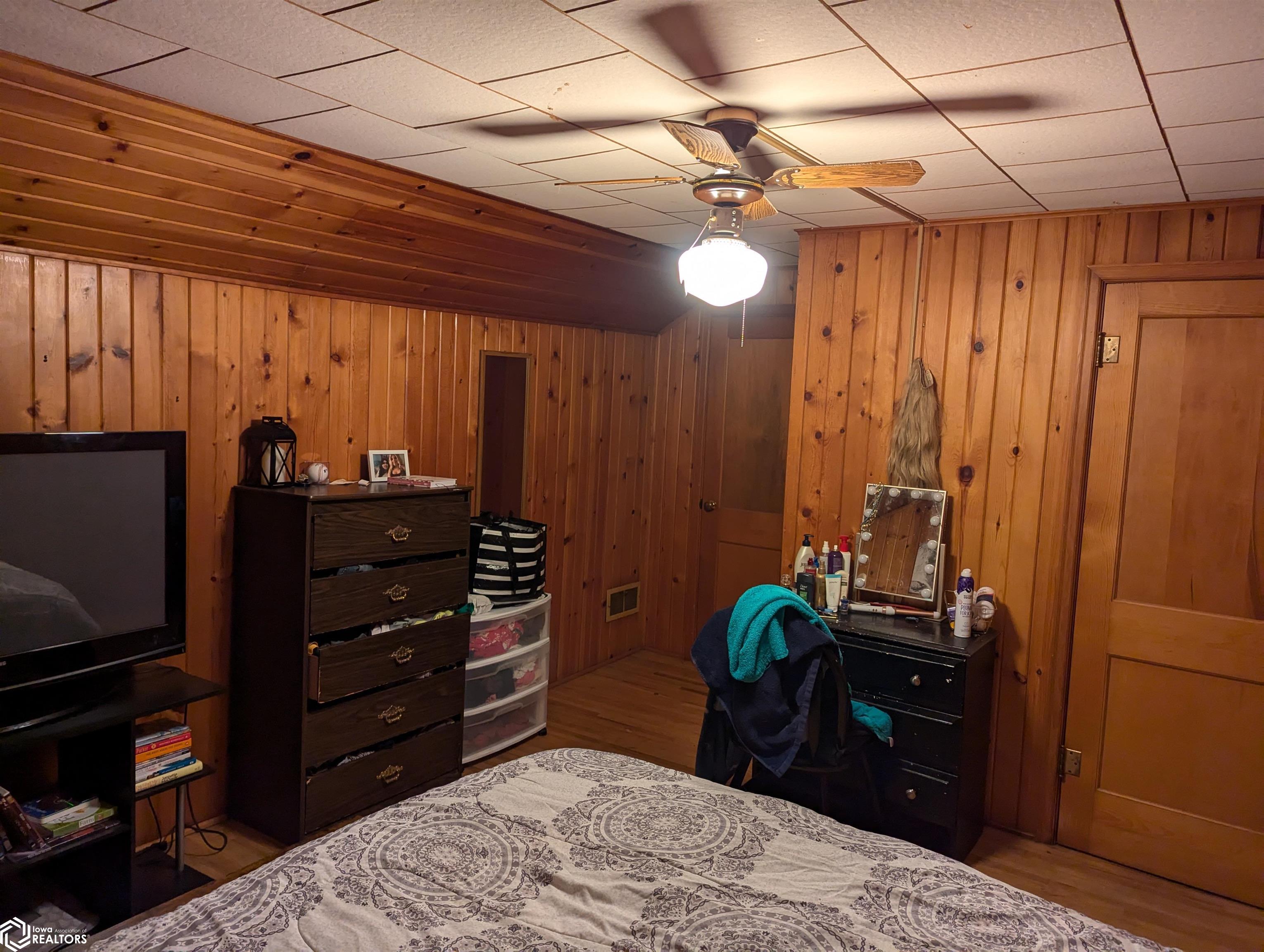 521 E. Lucas St., Algona, Iowa image 25