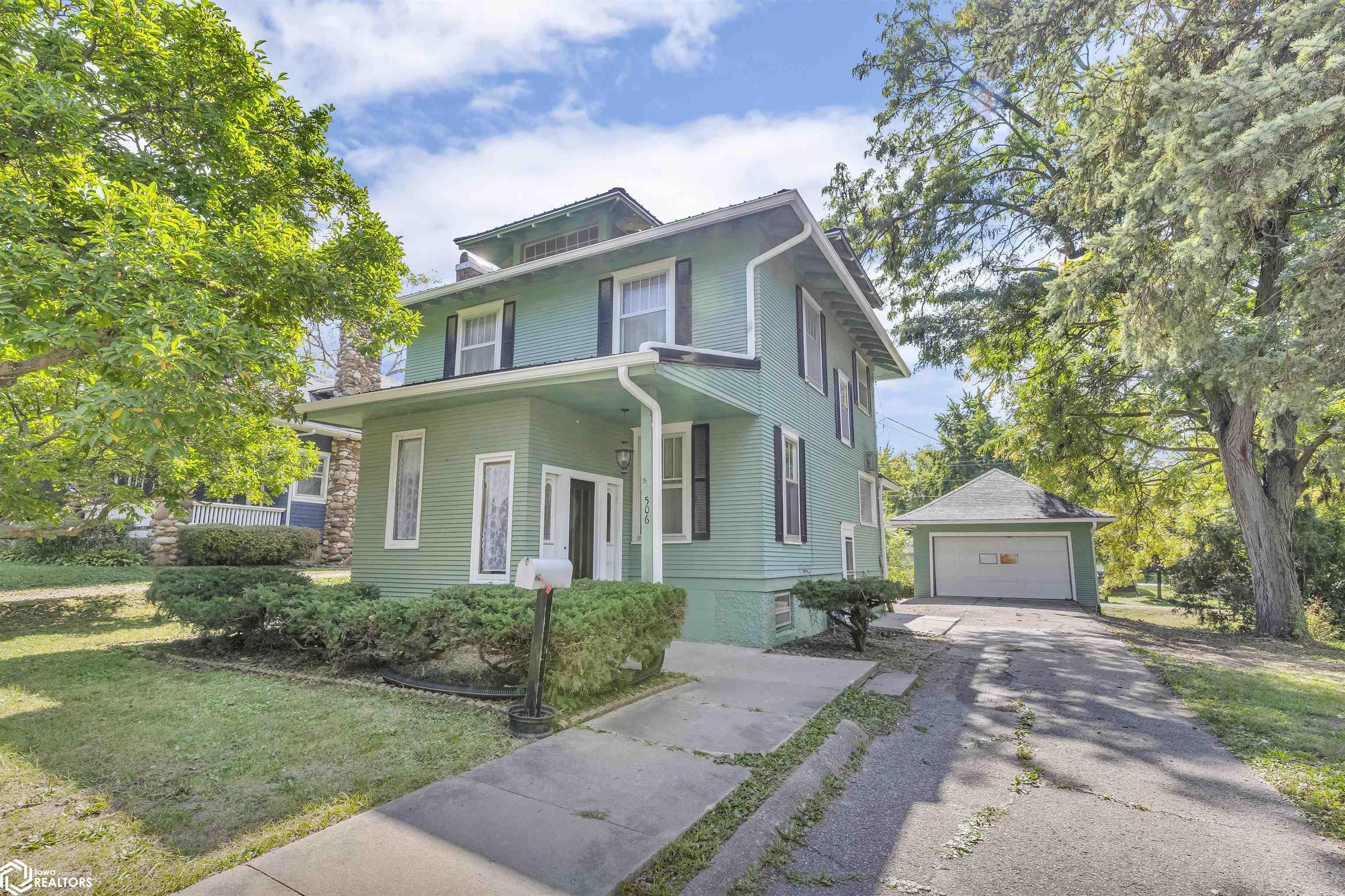 506 E Washington Street, Mount Pleasant, Iowa image 1