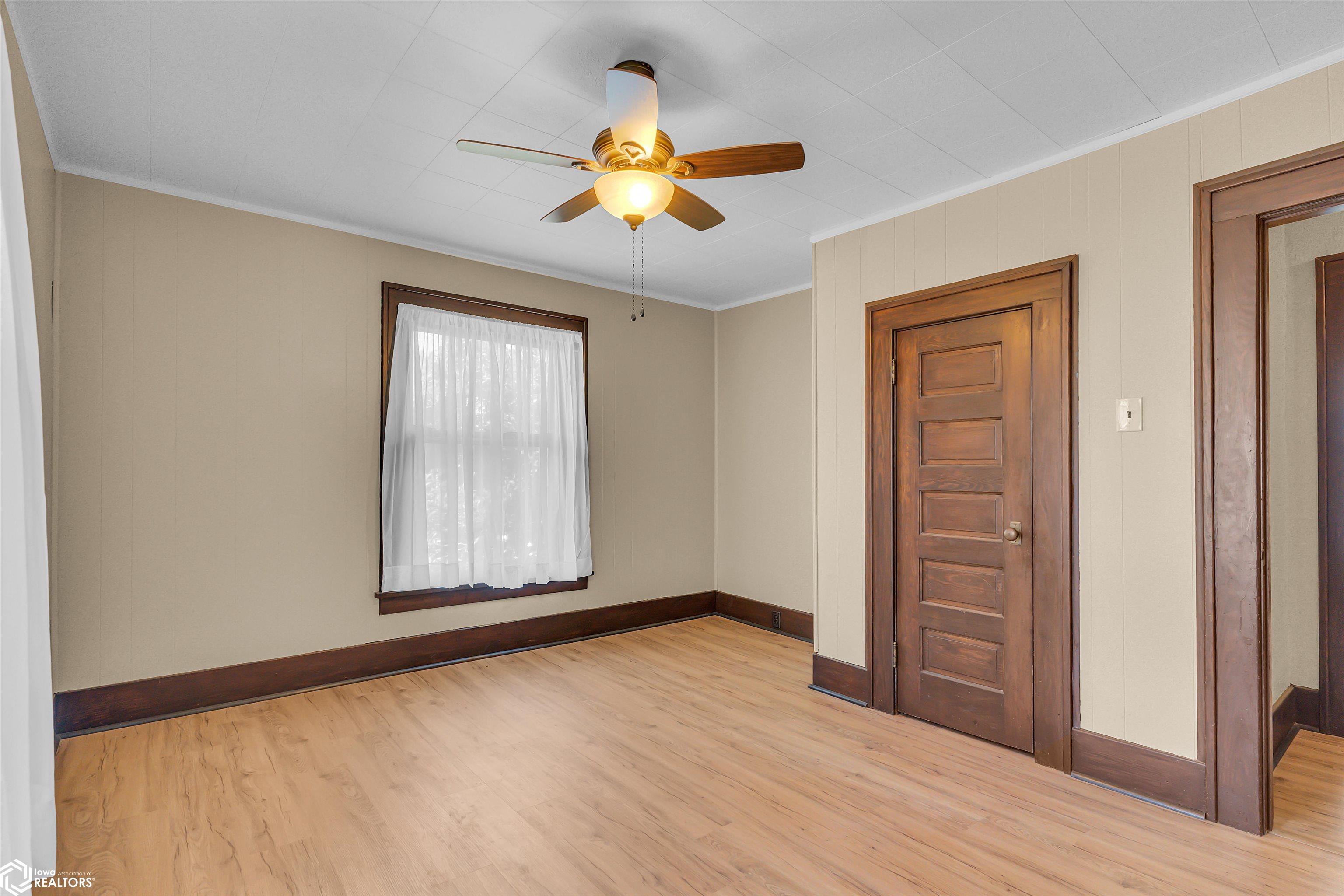 506 E Washington Street, Mount Pleasant, Iowa image 14